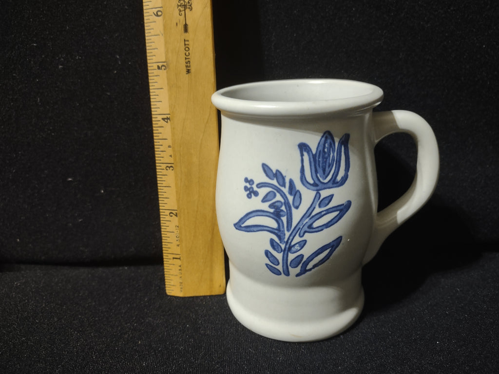 Vintage Pfaltzgraff Yorktowne Blue Tulip Pedestal Mug Stoneware [6415]