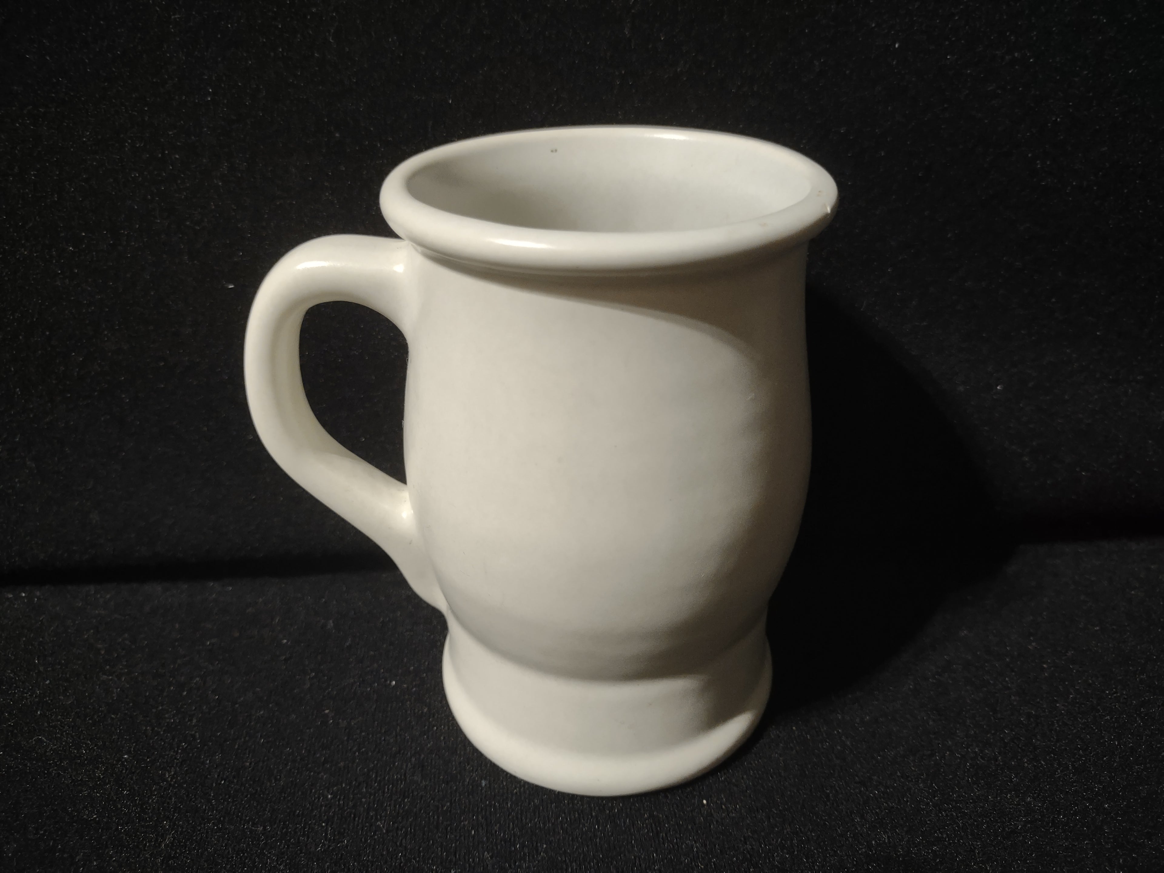 Vintage Pfaltzgraff Yorktowne Blue Tulip Pedestal Mug Stoneware [6415]