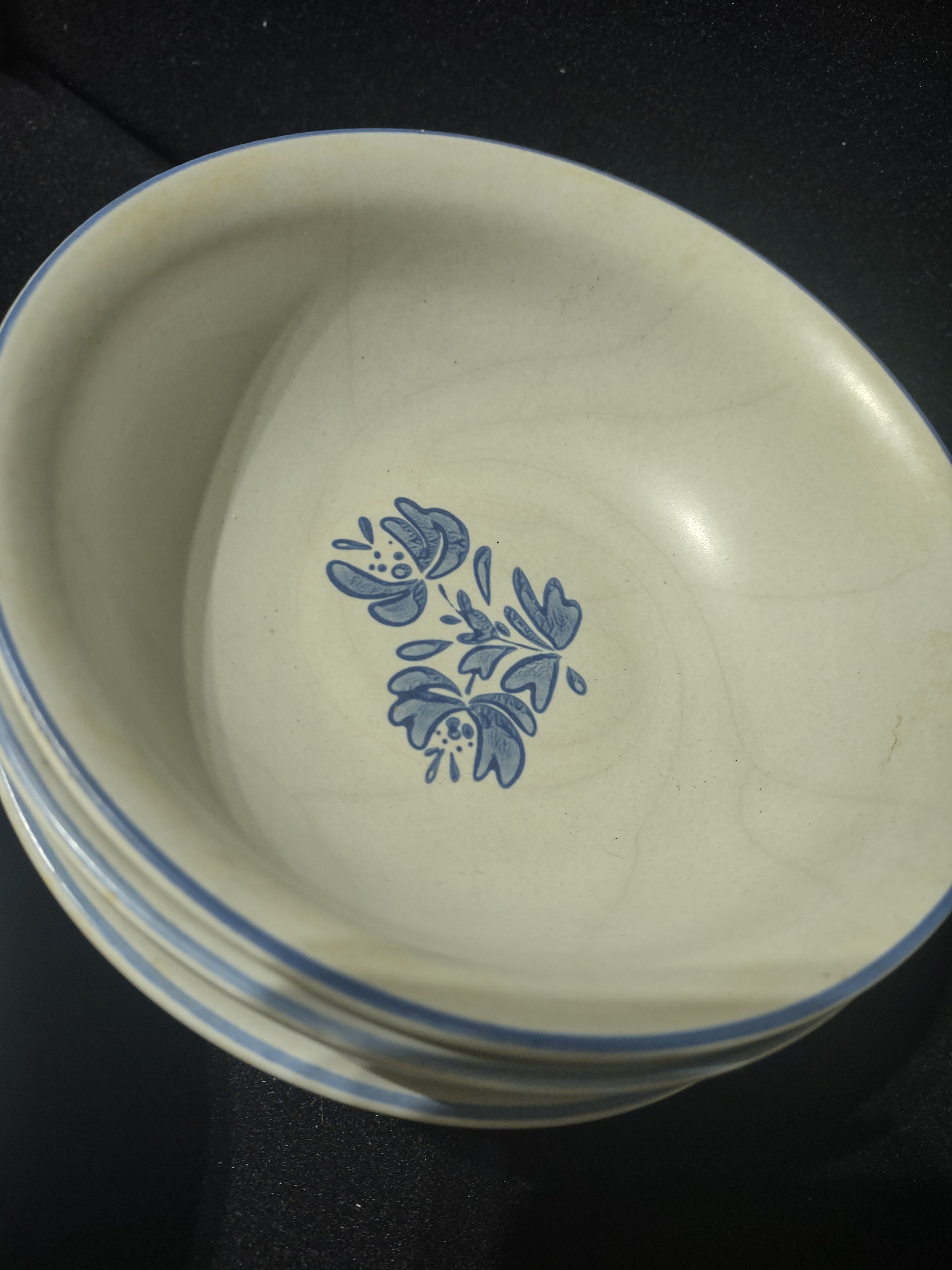 Vintage Pfaltzgraff Yorktowne Blue Tulip Floral CerealSoup Bowls Set of 4 [6419]