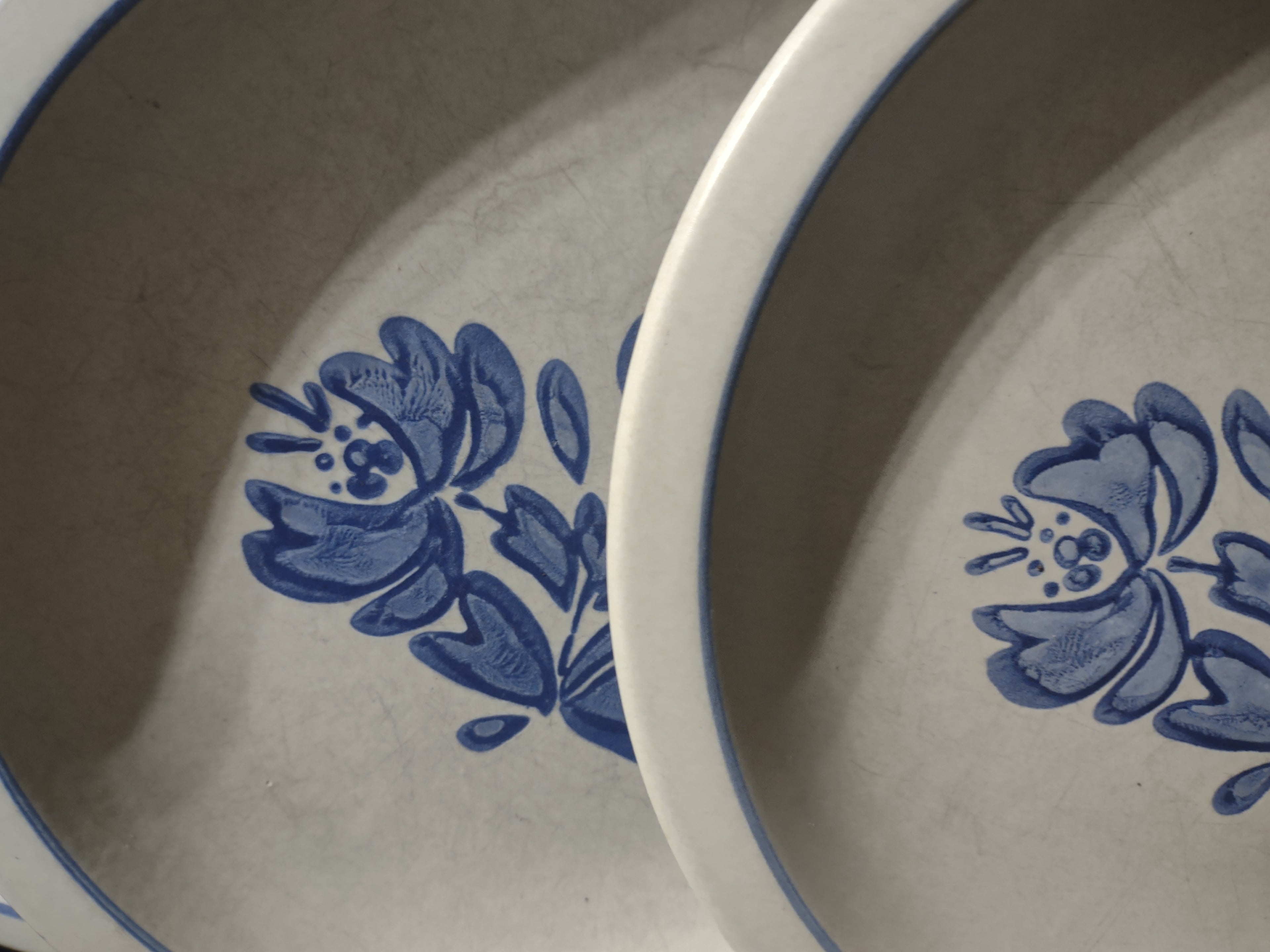 Vintage Pfaltzgraff Yorktowne Blue Floral Dinner Plates Set of 3 [6424]