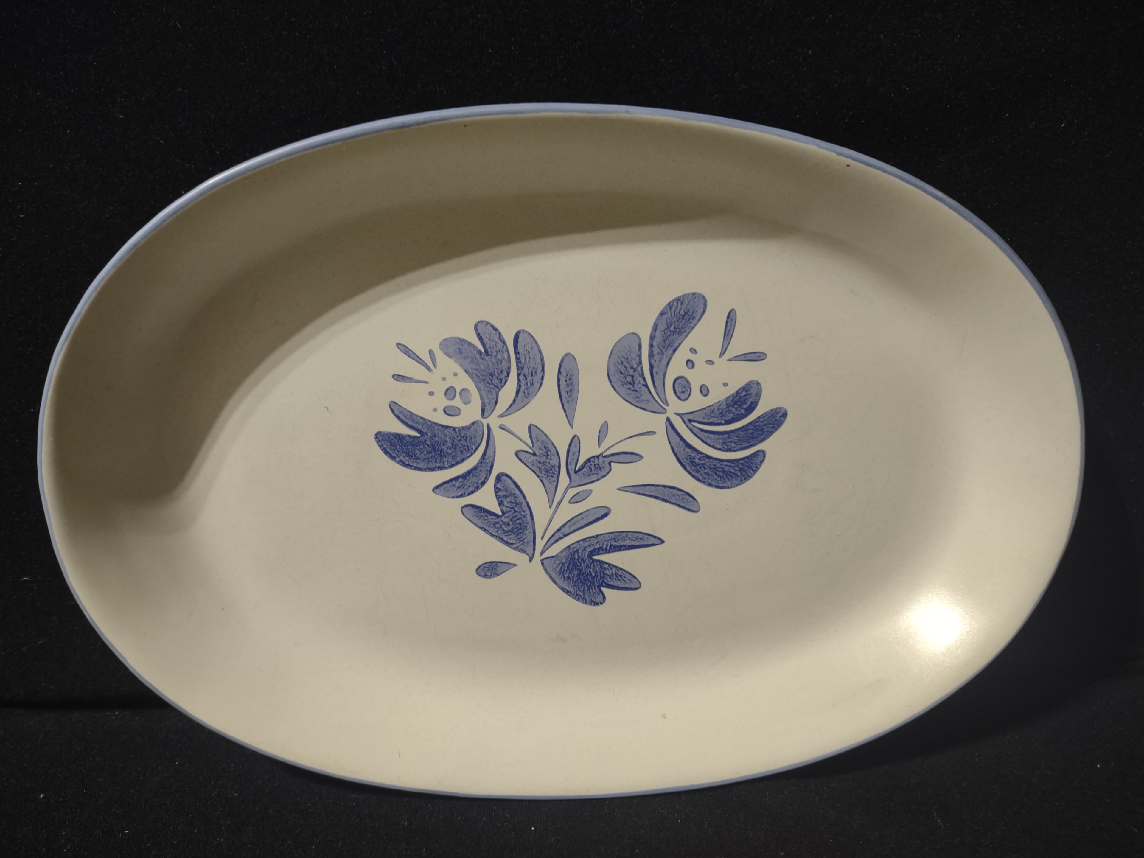 Vintage Pfaltzgraff Yorktowne Blue Floral Oval Serving Platter 14in [6425]