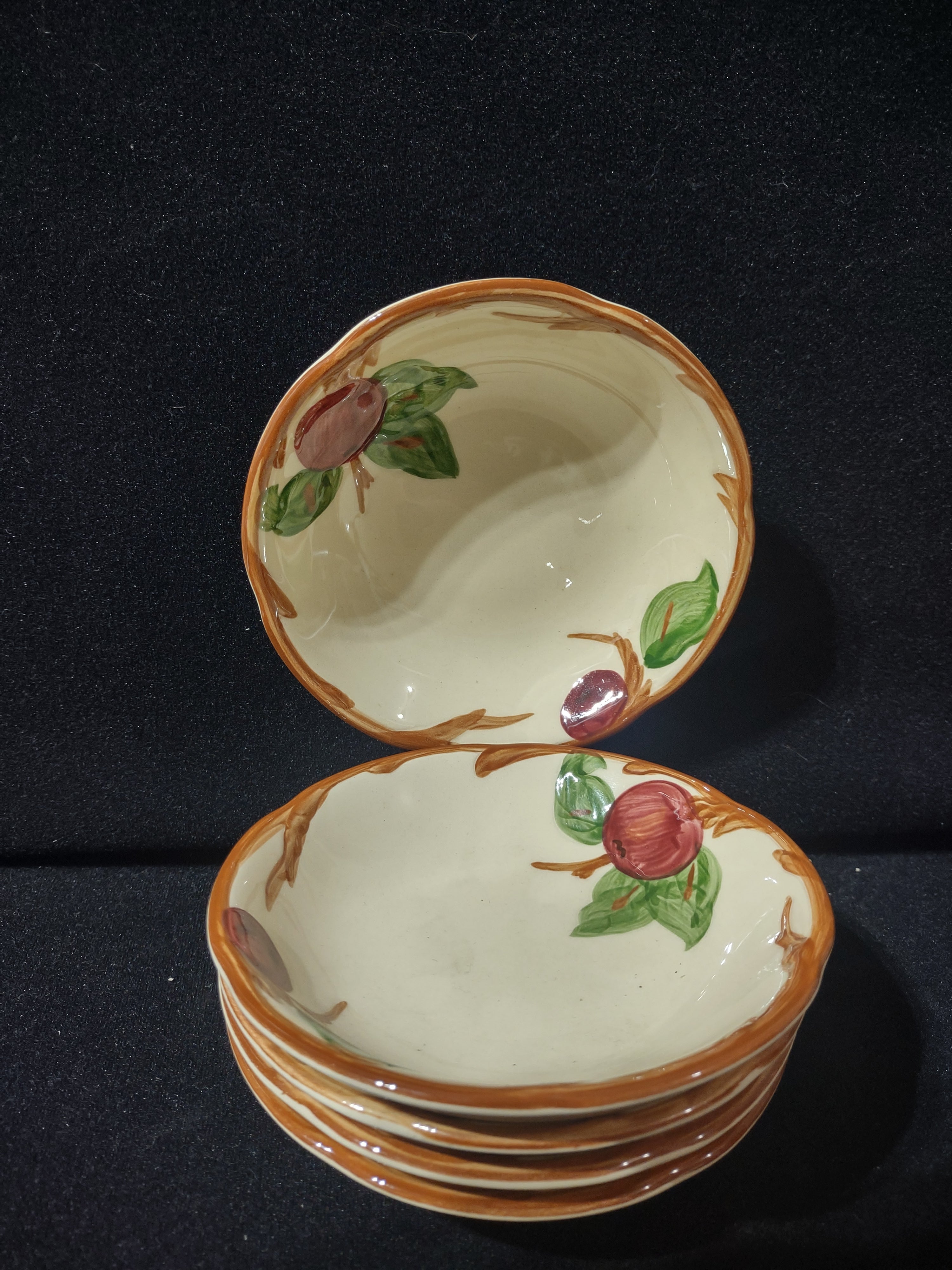 Vintage Franciscan Apple Berry Bowls Set of 5 Earthenware 1963 [6433]