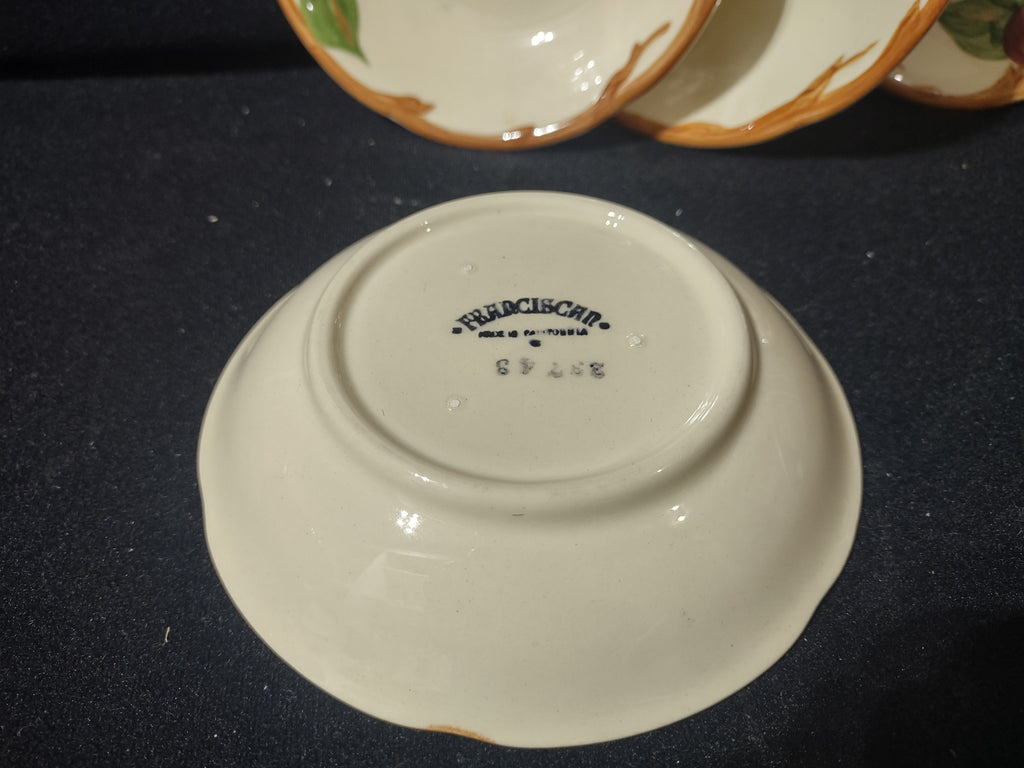 Vintage Franciscan Apple Berry Bowls Set of 4 Earthenware Made in California [6434]