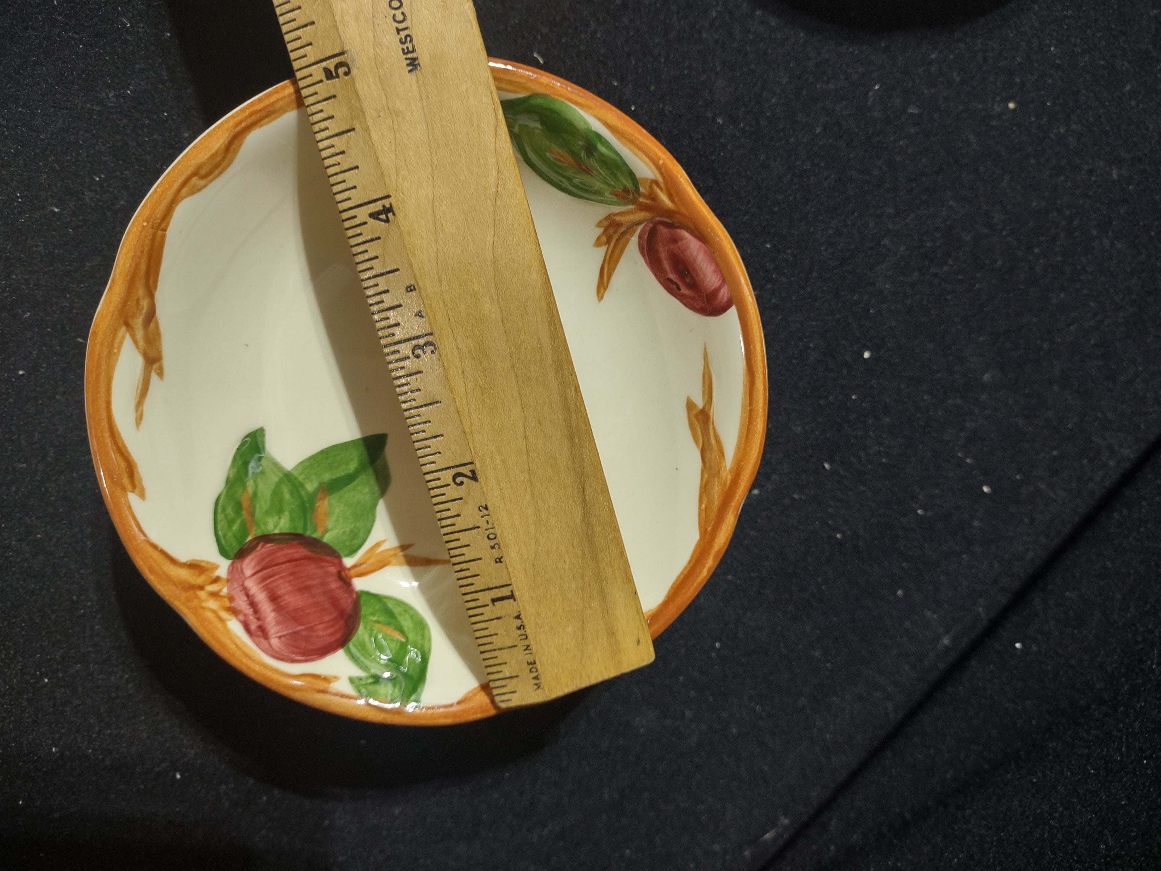Vintage Franciscan Apple Berry Bowls Set of 4 Earthenware Made in California [6434]