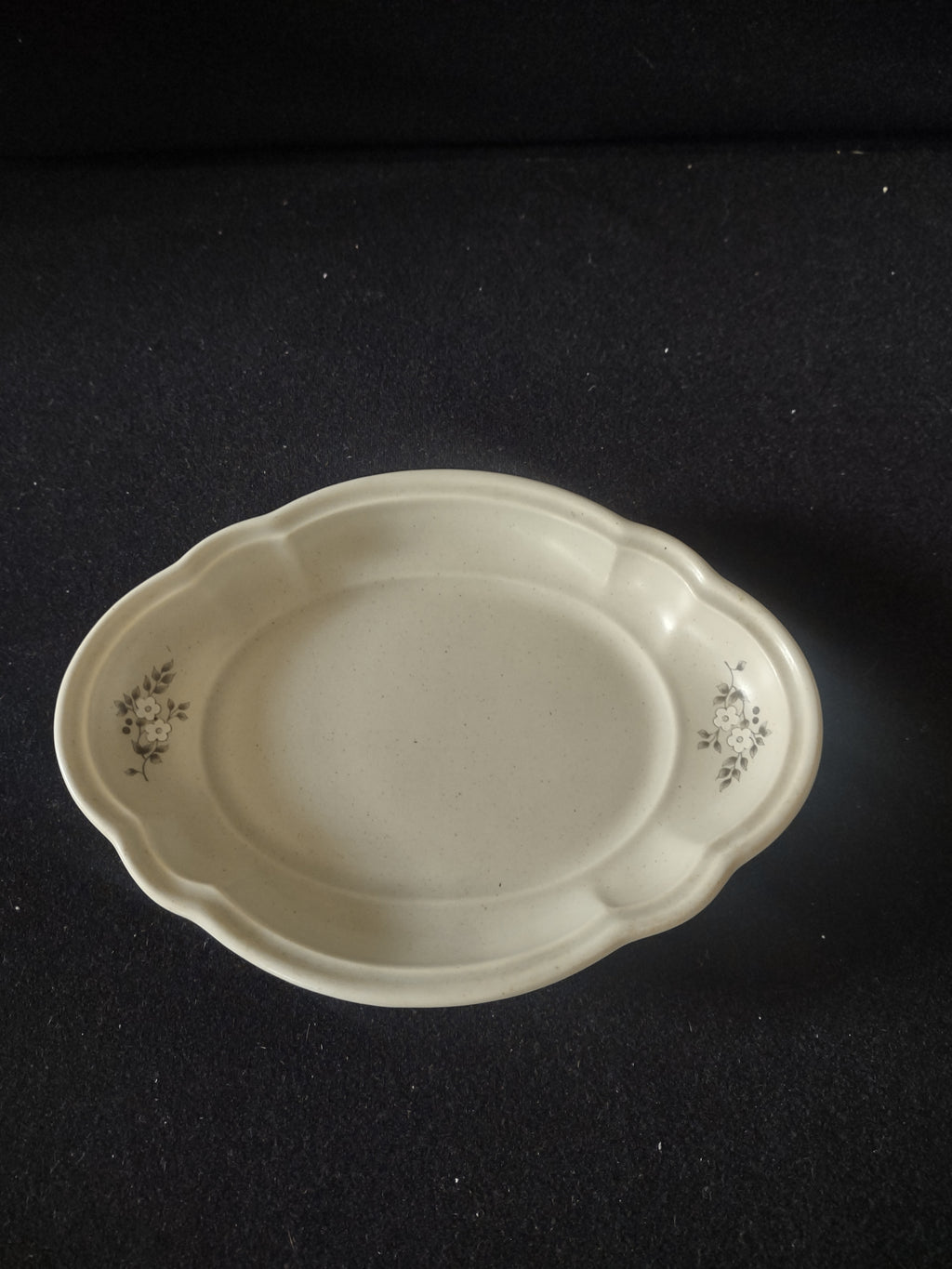 Vintage Pfaltzgraff Heirloom Oval Serving Dish Oven Microwave Safe [6440]