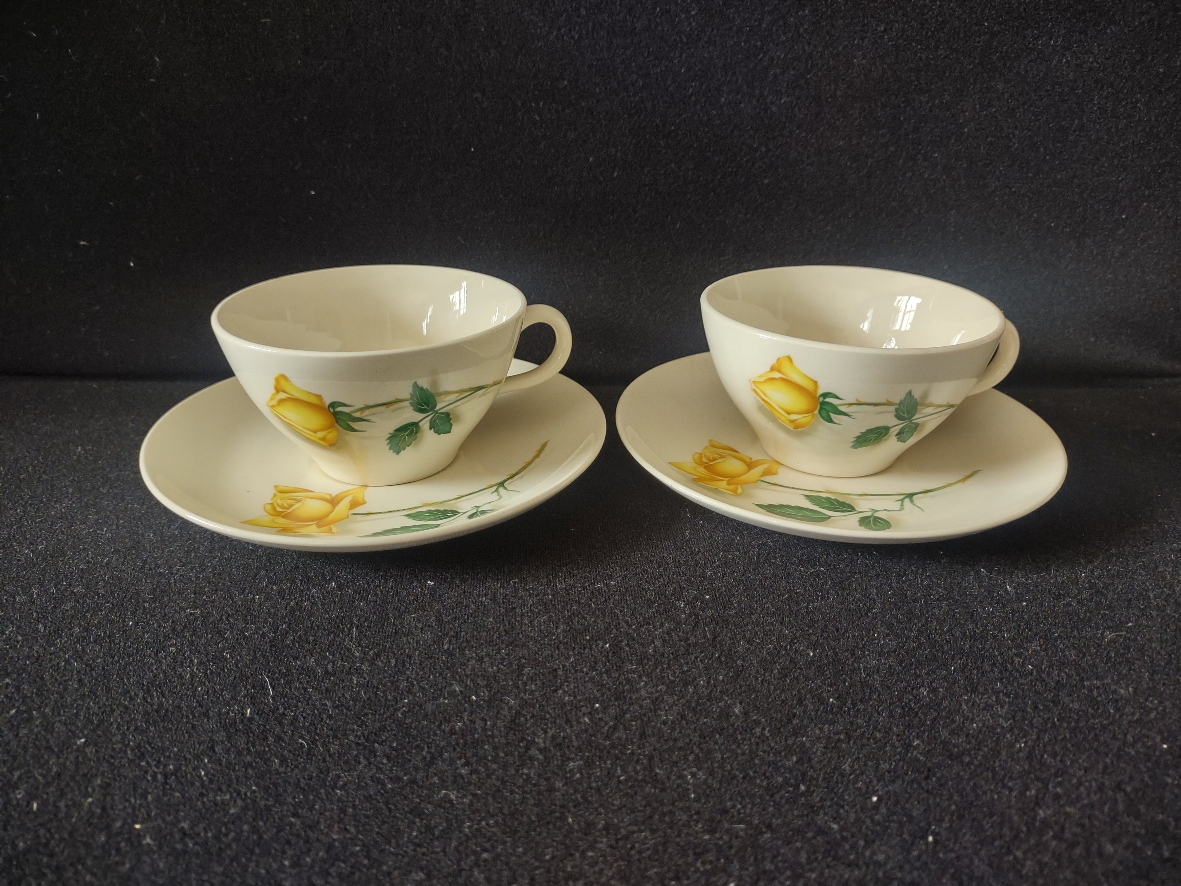 Vintage Yellow Rose Tea Cup Pair Yellow & Green [6442]