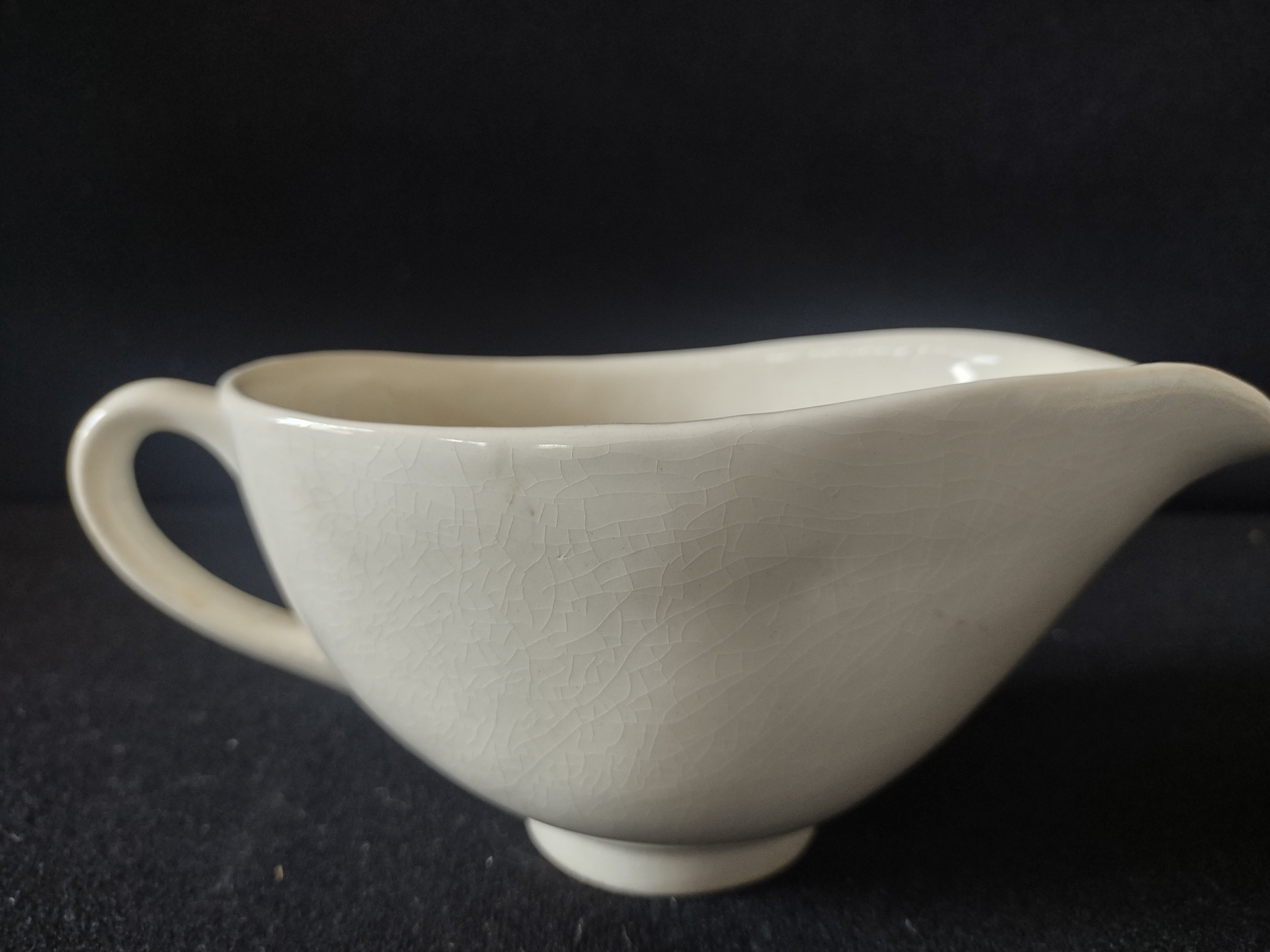 Vintage Yellow Rose Gravy Boat Ceramic USA White Cream [6454]