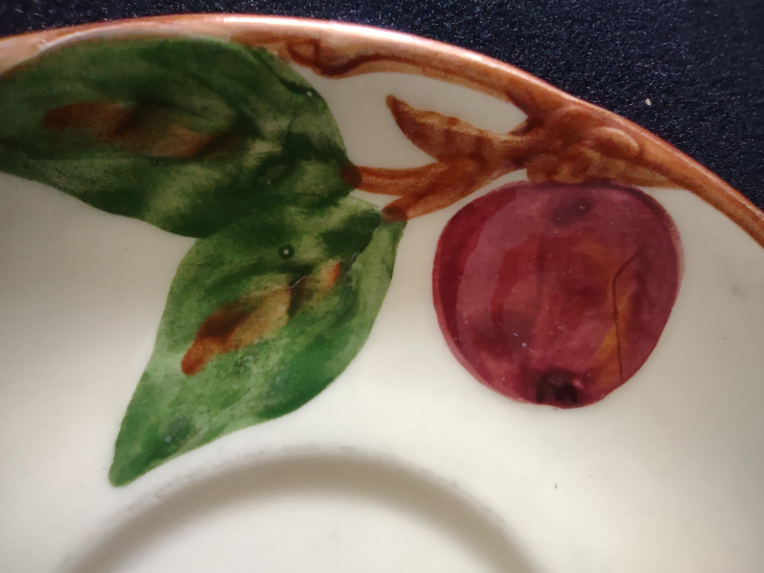 Vintage Franciscan Apple Saucer Red Green Cream California USA [6463]