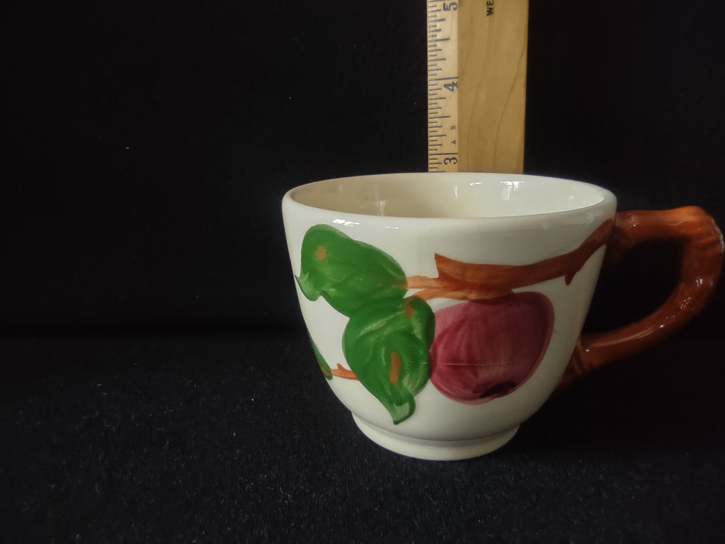 Vintage Franciscan Apple Teacup Hand Painted USA Interpace [6466]