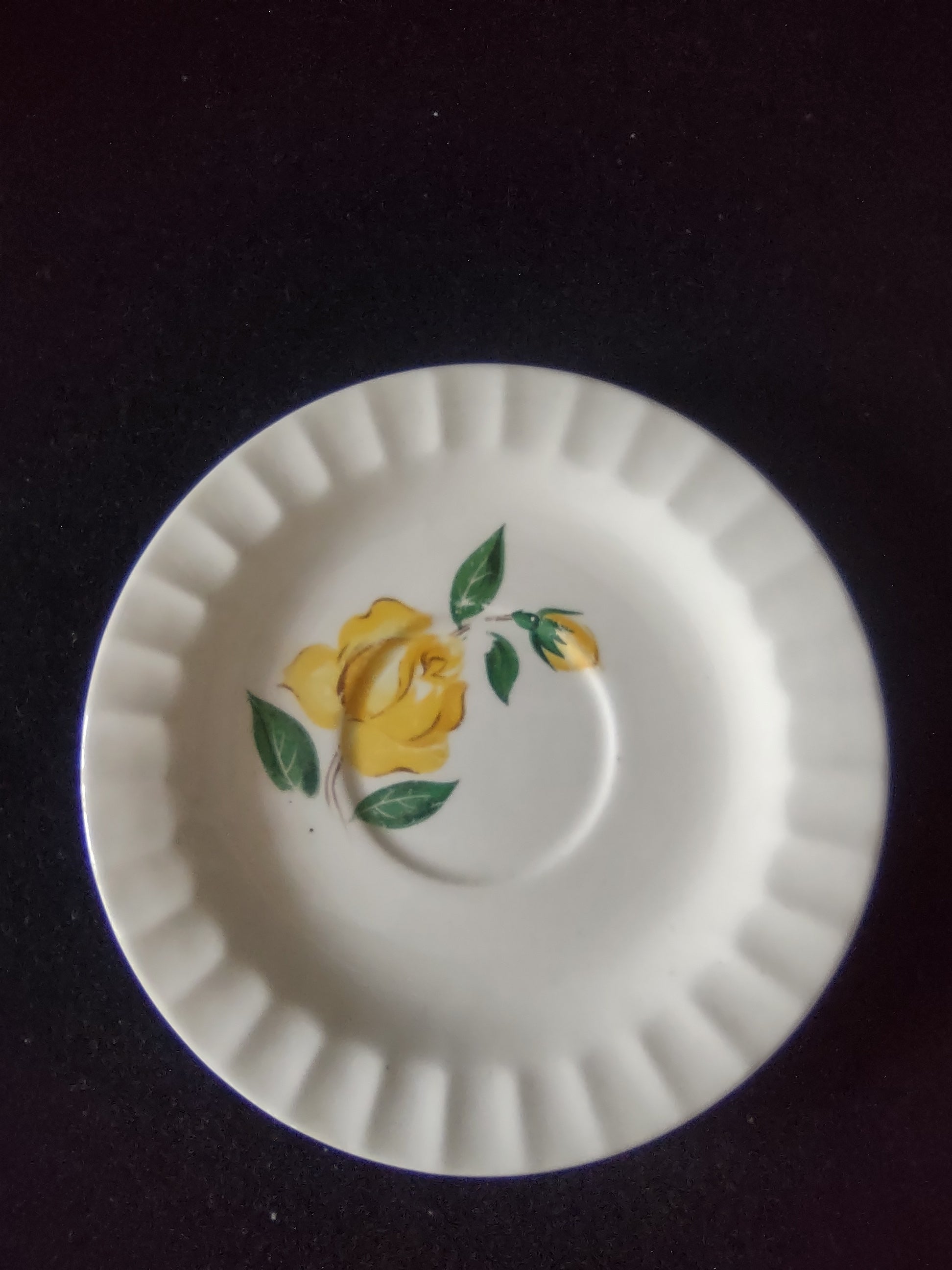 Vintage Yellow Rose Saucer White Scalloped Rim Hand Painted 6 Inch [6469]