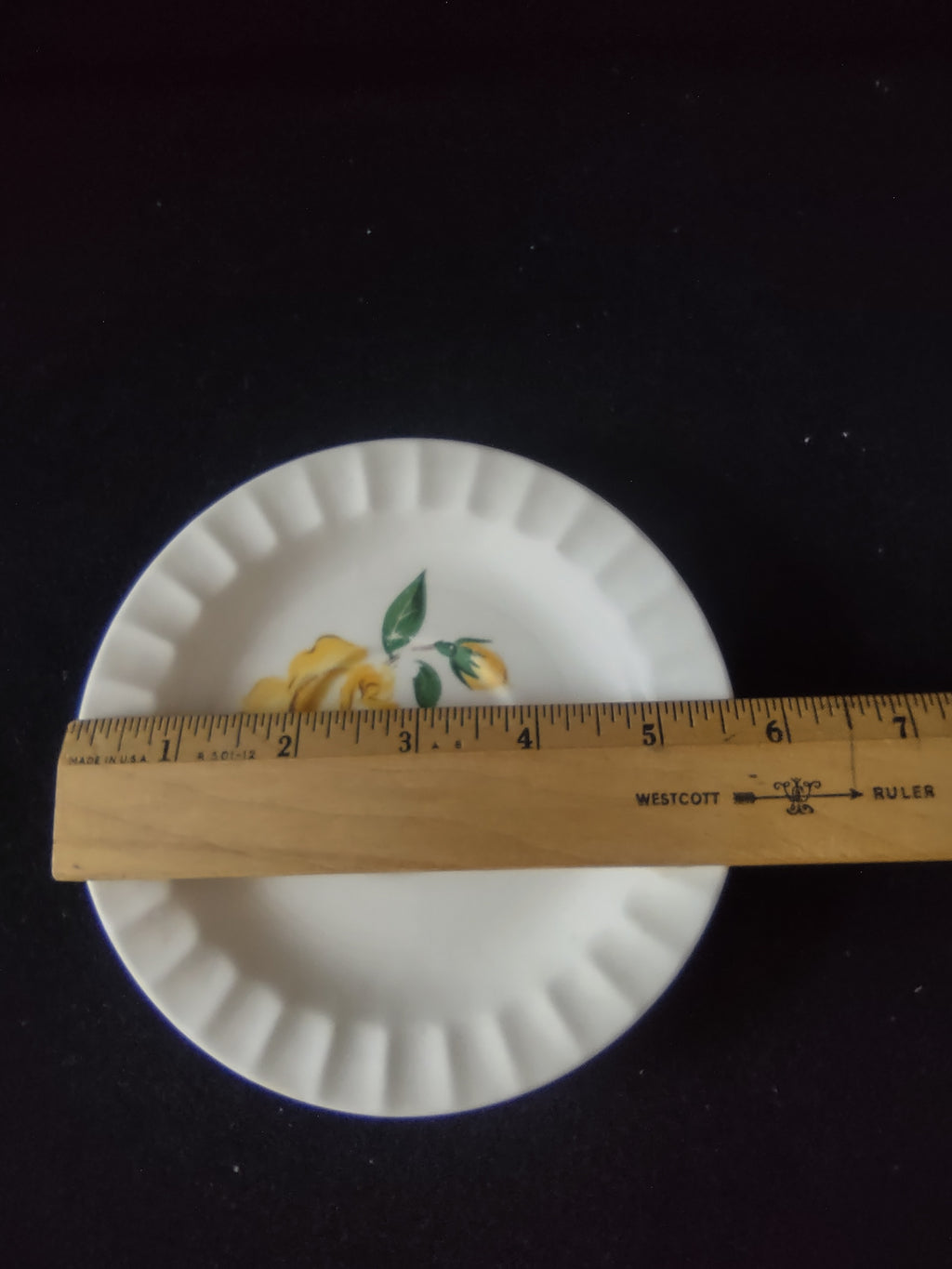 Vintage Yellow Rose Saucer White Scalloped Rim Hand Painted 6 Inch [6469]