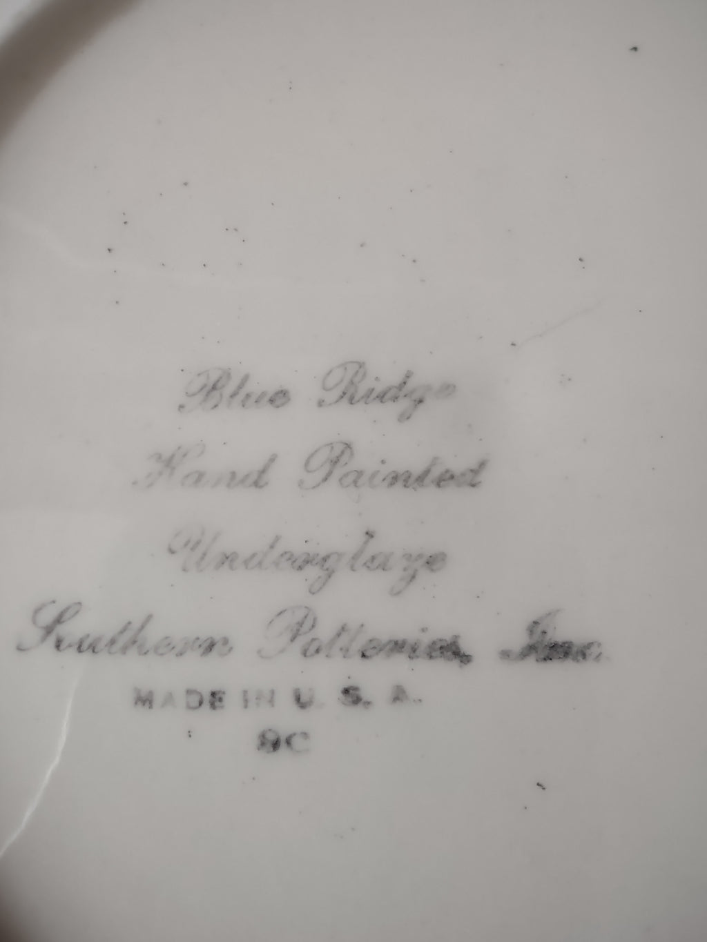 Vintage Blue Ridge Southern Potteries Strawberry Plates Set of 2 8in [6479]