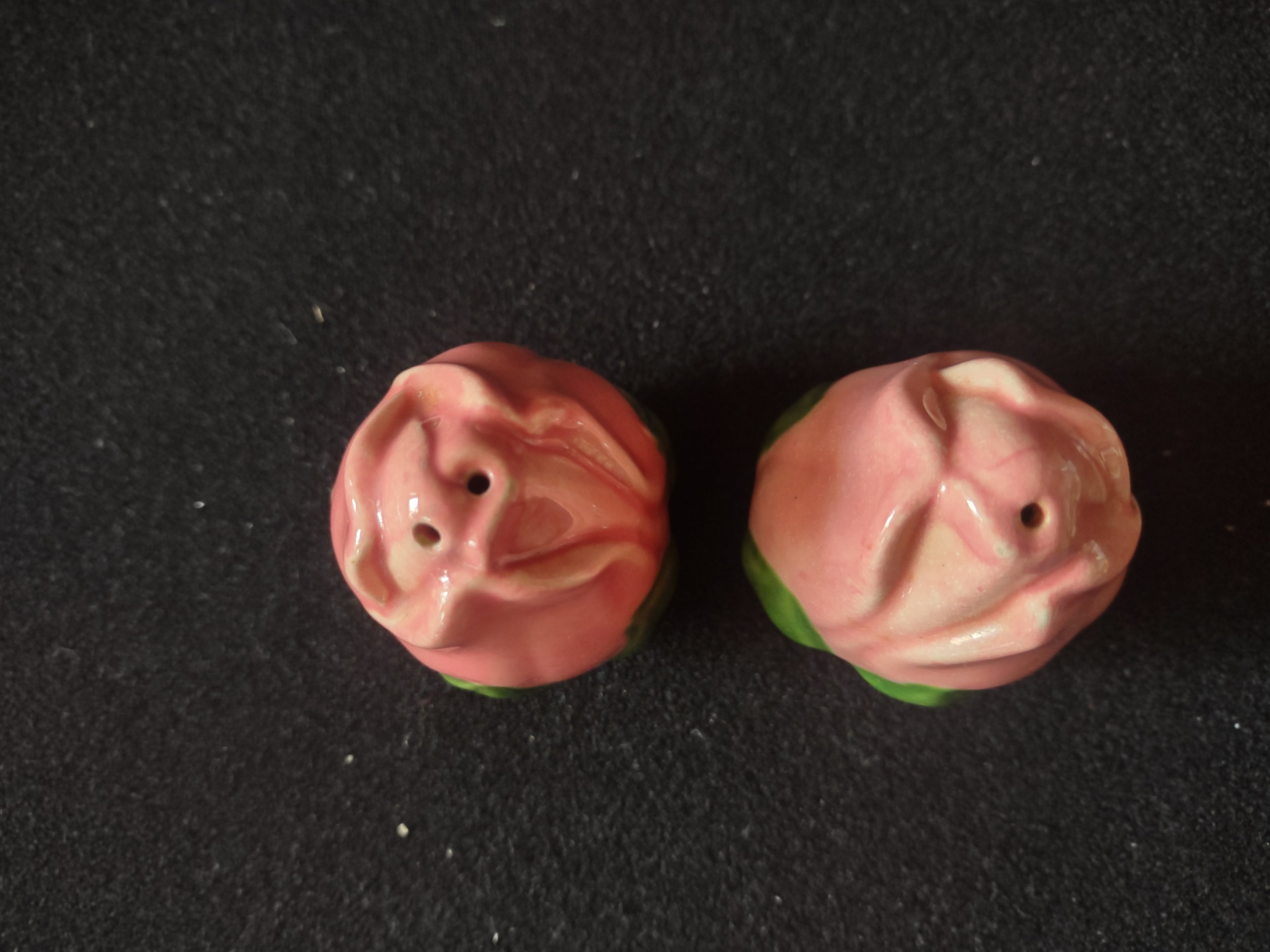 Vintage Franciscan Desert Rose Ceramic Salt & Pepper Shakers Set [6481]