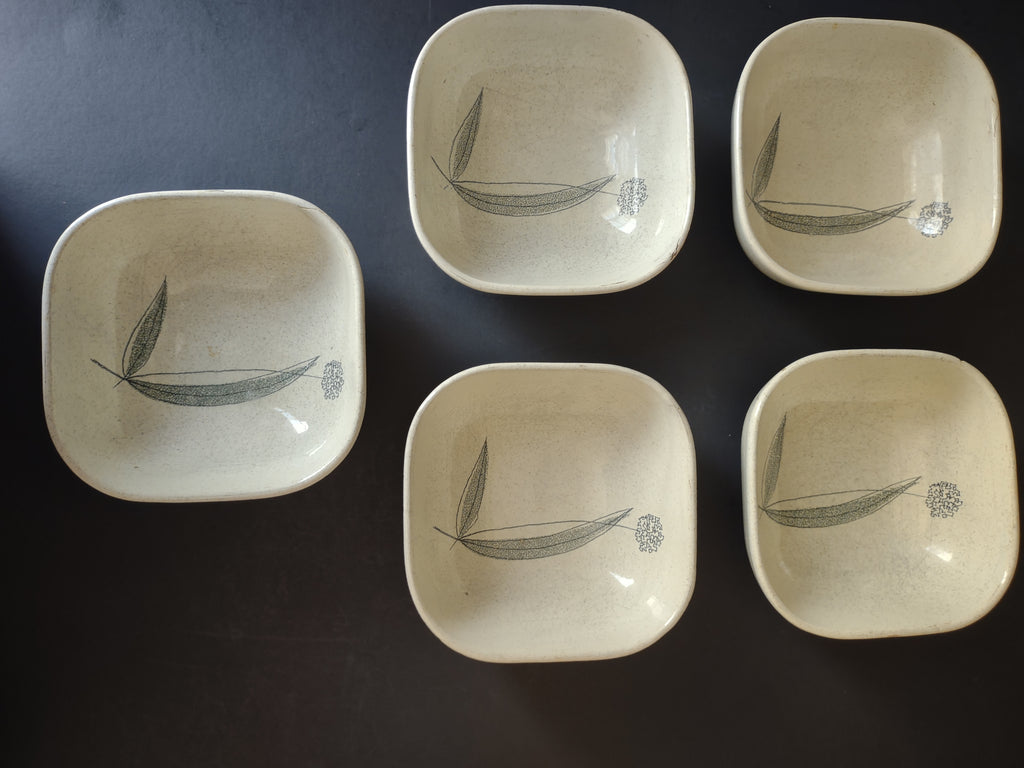 Vintage Franciscan Trio Berry Bowls Set of 5 Chips & Marks [6527]