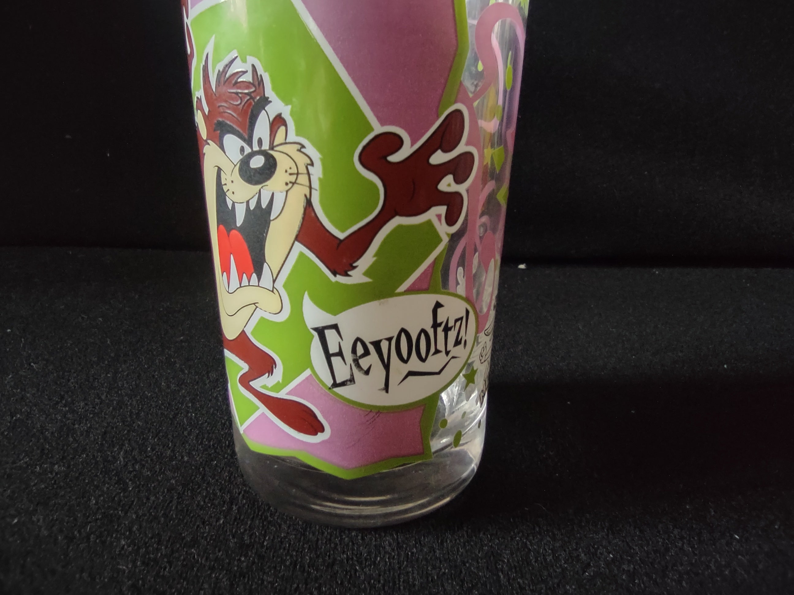Vintage Looney Tunes Mil-Looney-Um 2000 Drinking Glasses Set of 3 [6511]