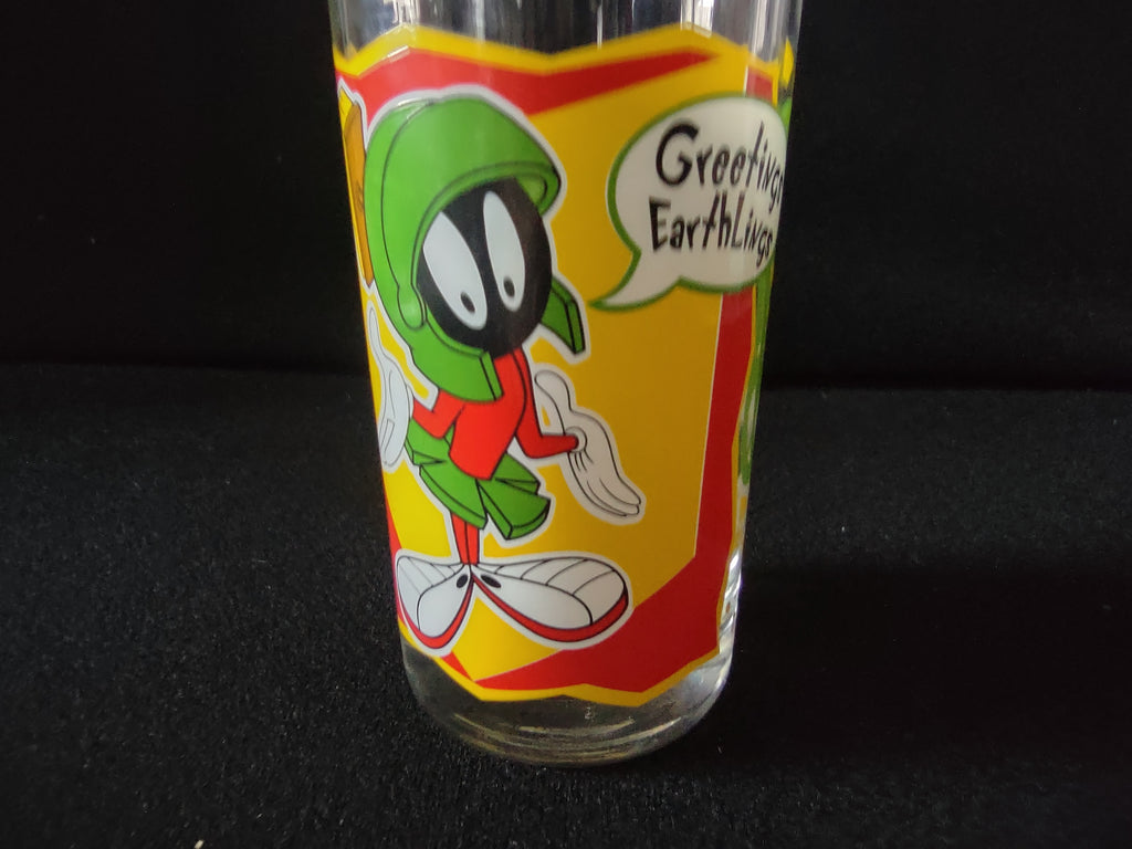 Vintage Looney Tunes Mil-Looney-Um 2000 Drinking Glasses Set of 3 [6511]