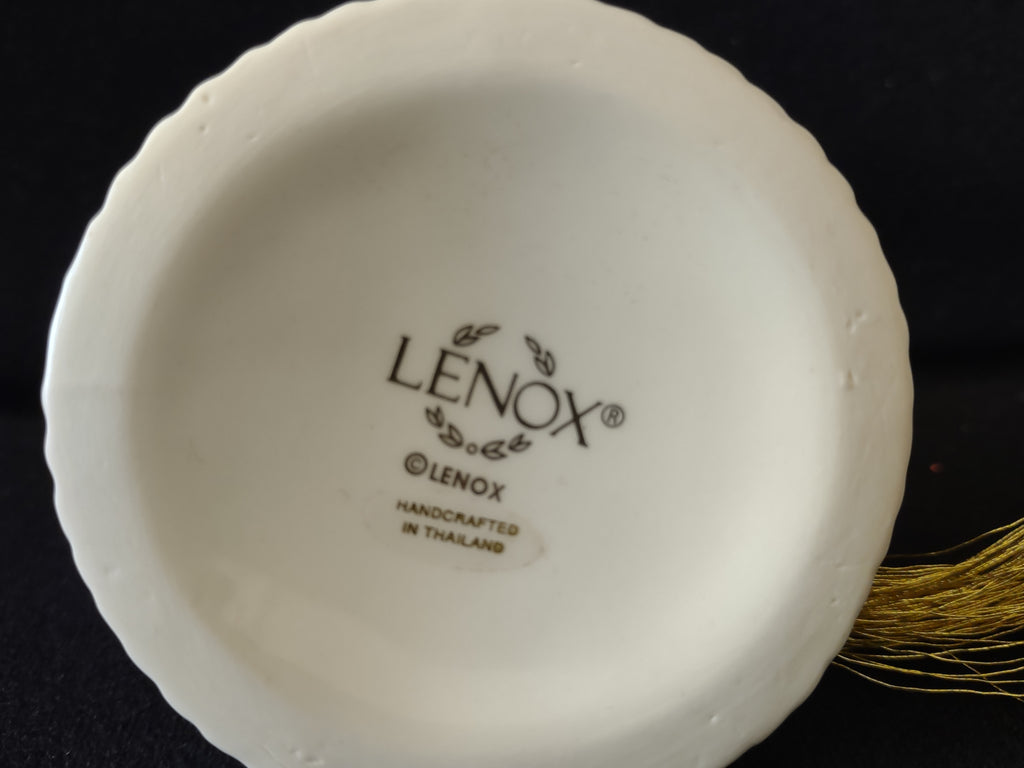 Vintage Lenox Our 1st Christmas Together Wedding Cake Ornament [4876]