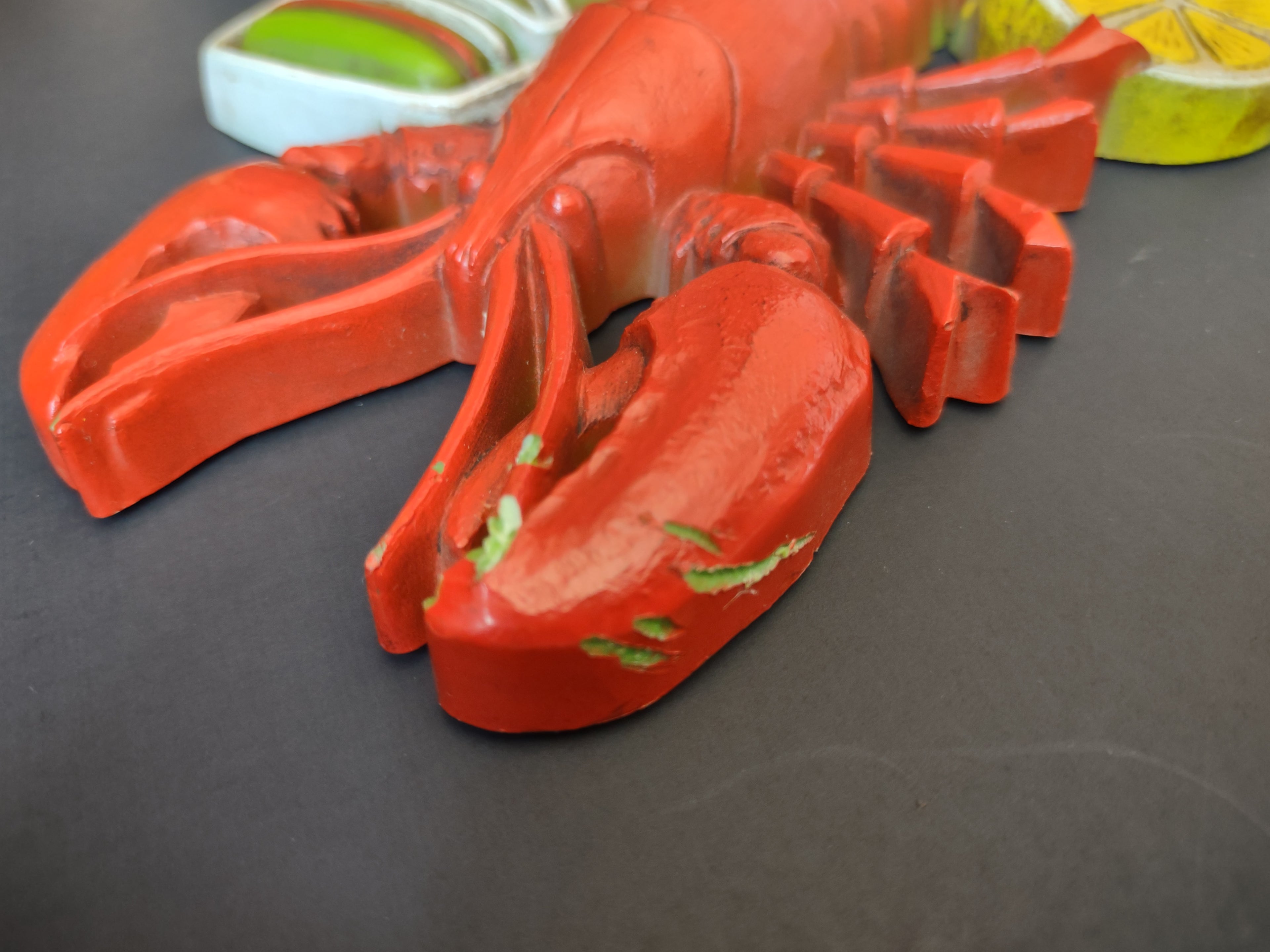 Vintage Home Interiors Plastic Wall Hanging Lobster Vegetable Farmhouse Cottagecore [2871]
