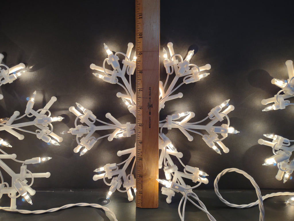 Vintage Lighted Snowflake String Lights Set of 4 White Wire [4861]