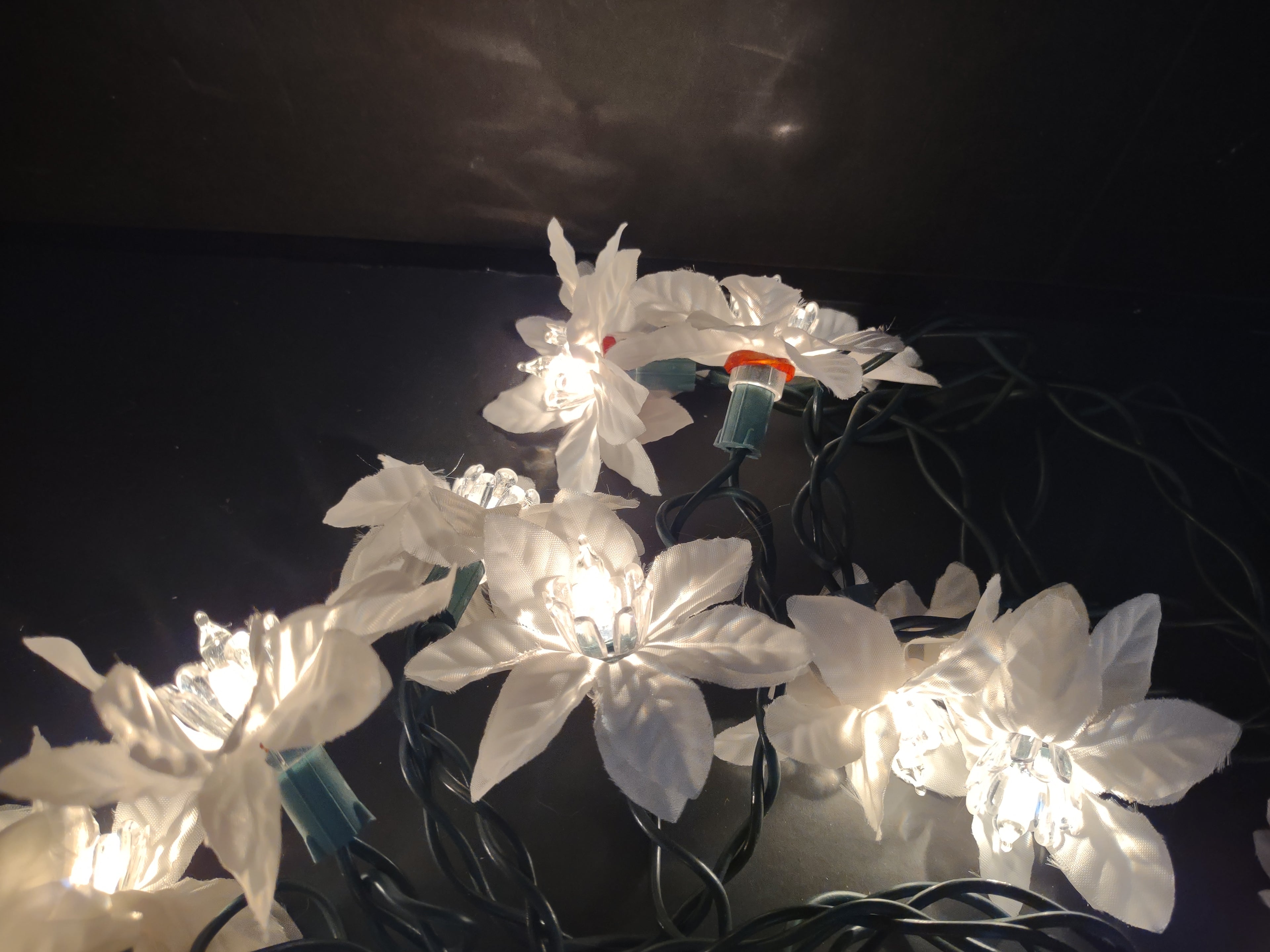 Vintage White Fabric Poinzettia Christmas Light String Set Green Wire [4859]