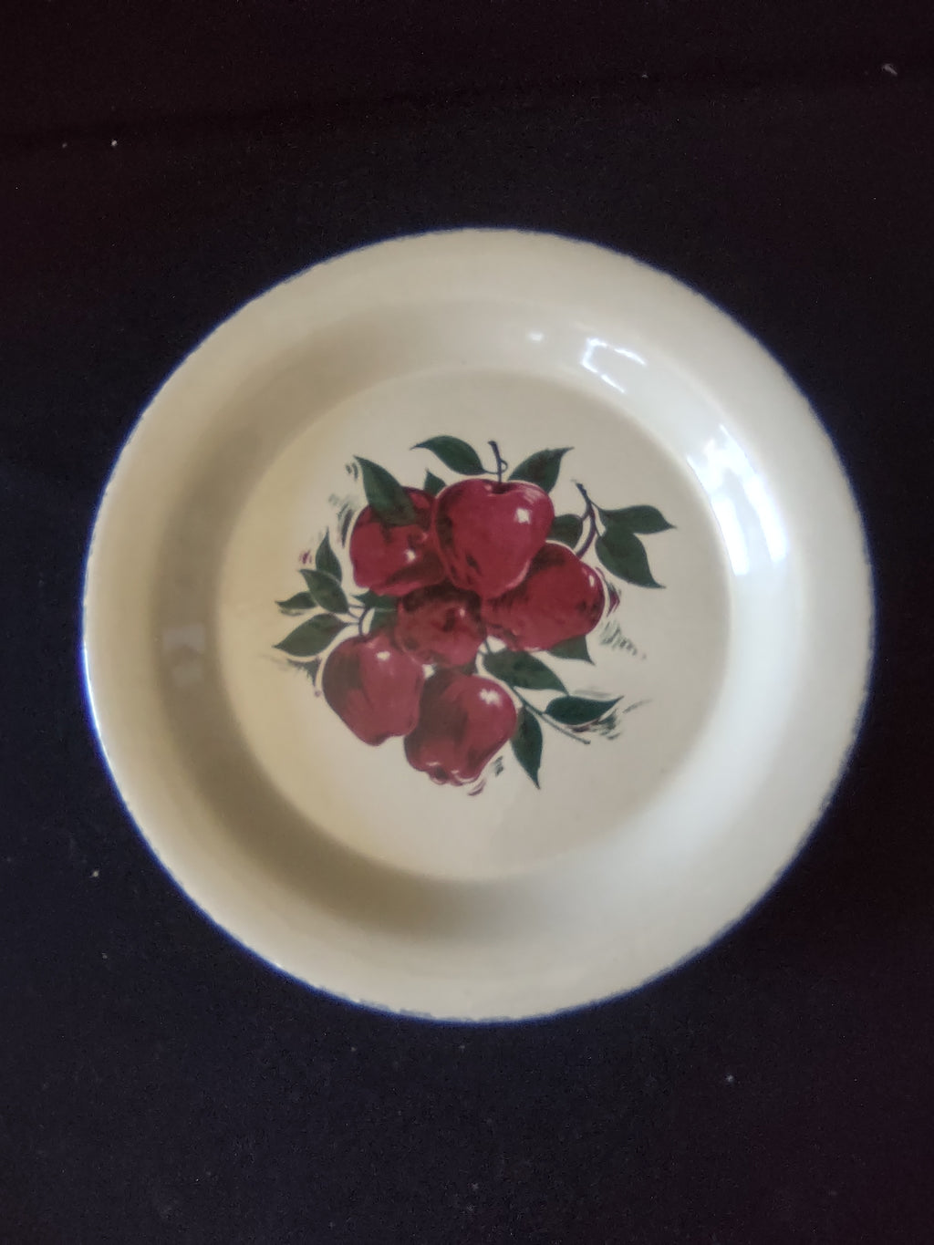 Vintage Home & Garden Party Red Apple Cream Plate Hand Made USA 2000 [6528]