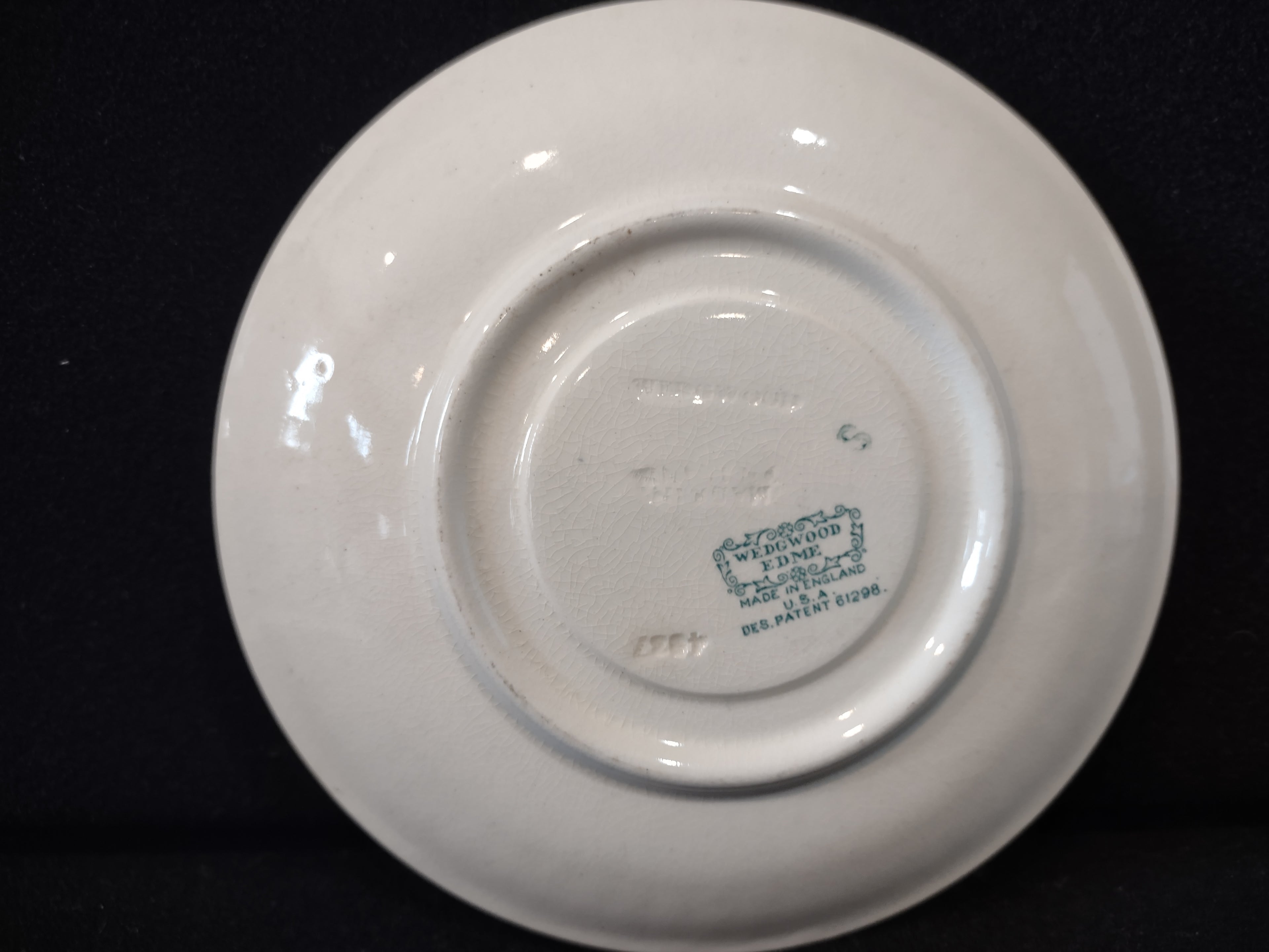 Vintage Wedgwood Edme Saucer White Ribbed Crazing Earthenware England [6559]
