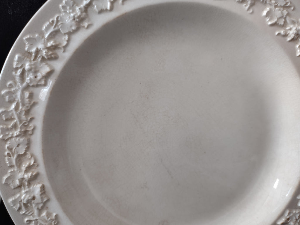 Vintage Wedgwood White Embossed Small Plate x 3 Crazing Earthenware [6561]