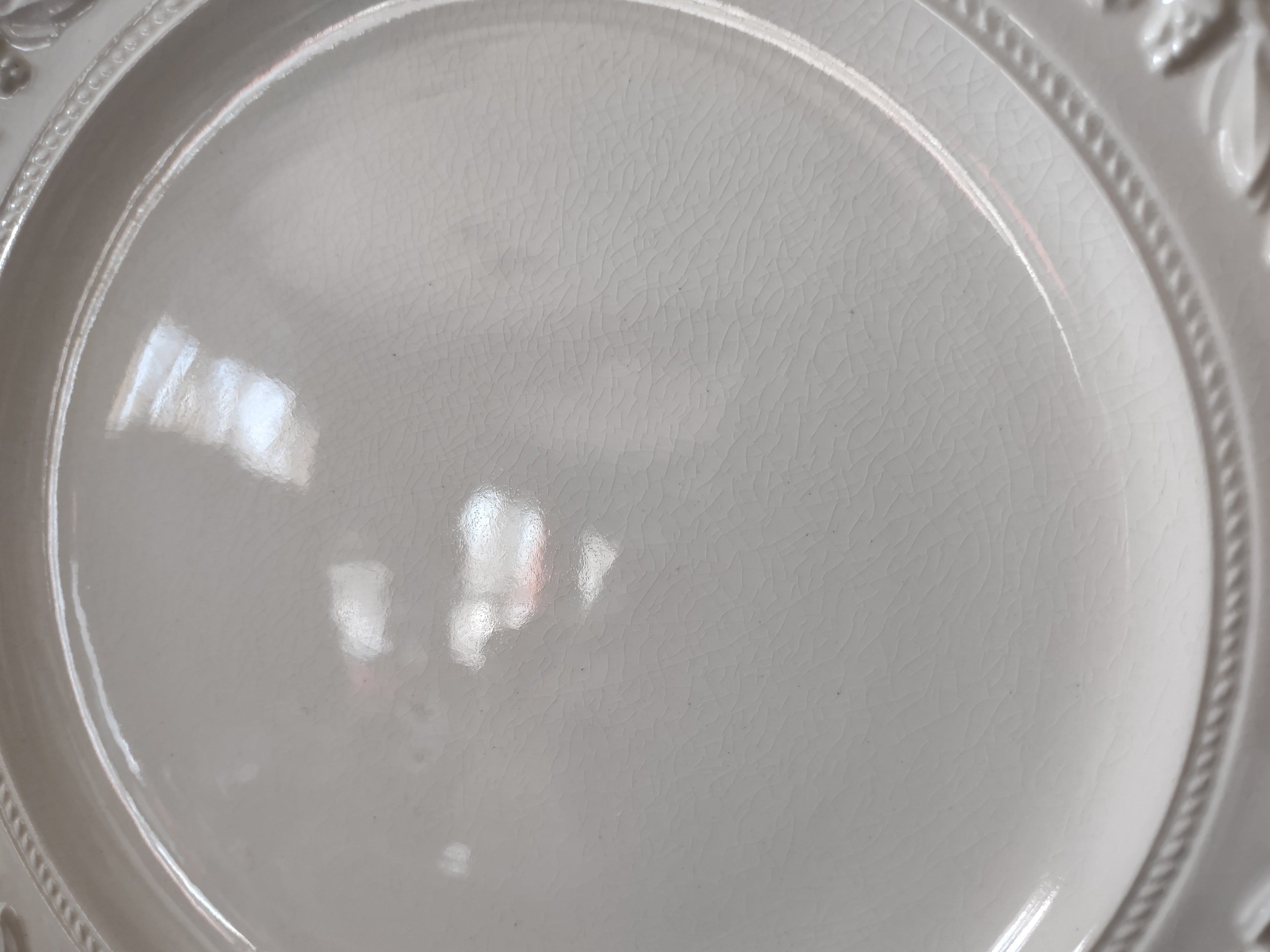 Vintage Wedgwood Queens Ware Laurel Dinner Plate 9" Crazing Earthenware [6562]