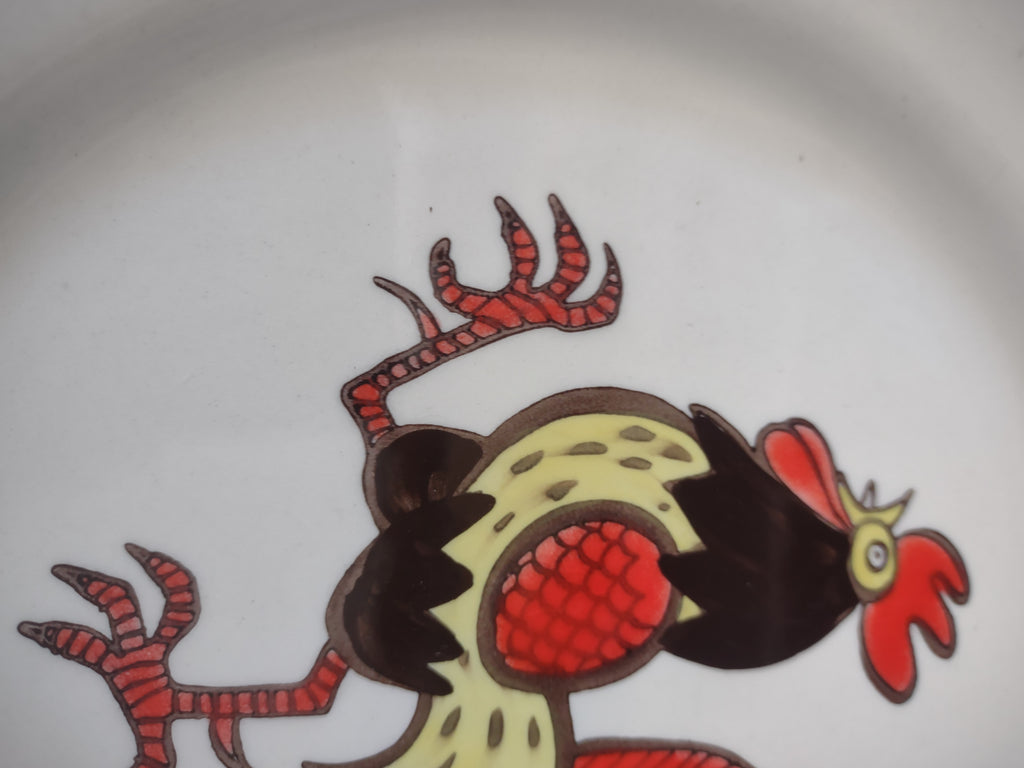 Vintage Metlox Poppytrail Red Rooster Dinner Plates Set of 2 Cream [6568]