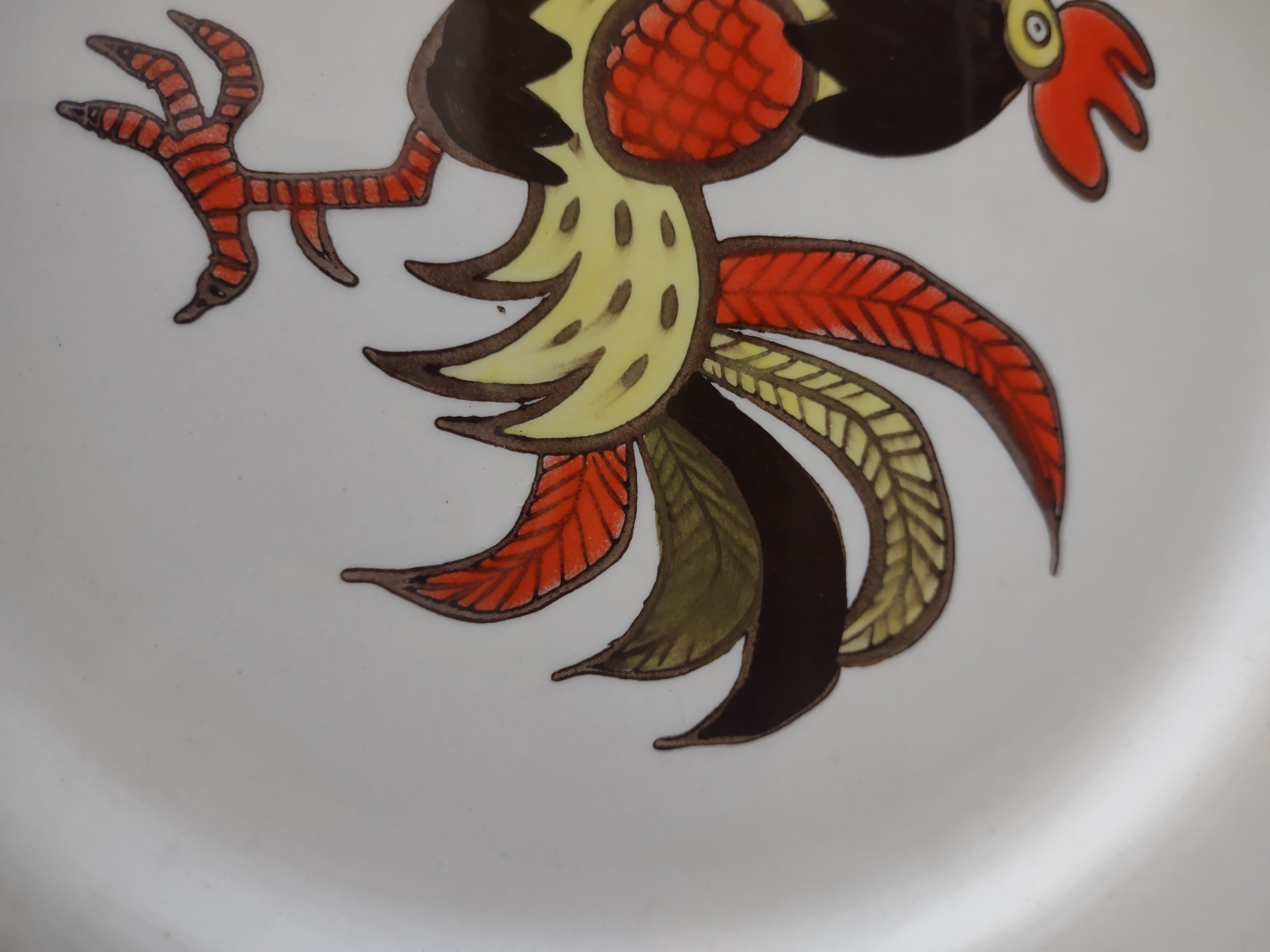 Vintage Metlox Poppytrail Red Rooster Dinner Plates Set of 2 Cream [6568]