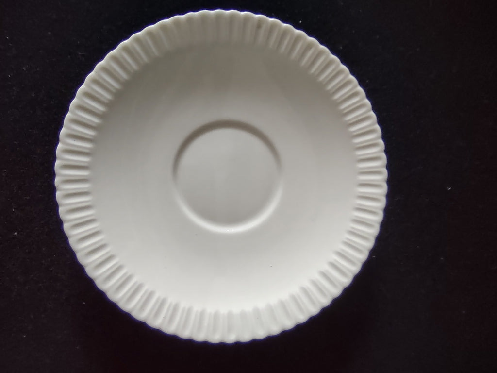 Vintage Syracuse China Shelledge White Cup & Saucer Set [6580]