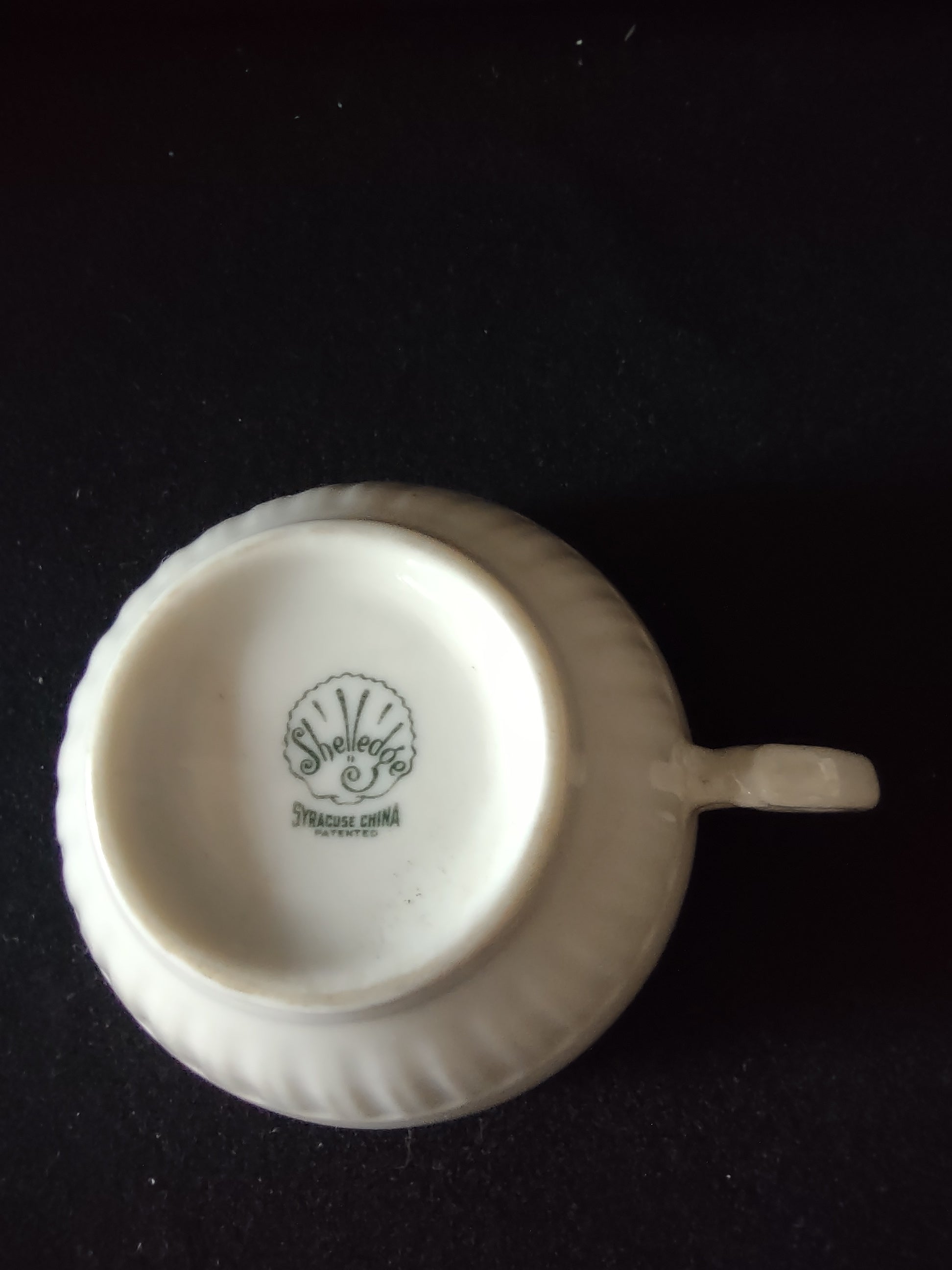 Vintage Syracuse China Shelledge White Embossed Cup and Saucer Set [6581]