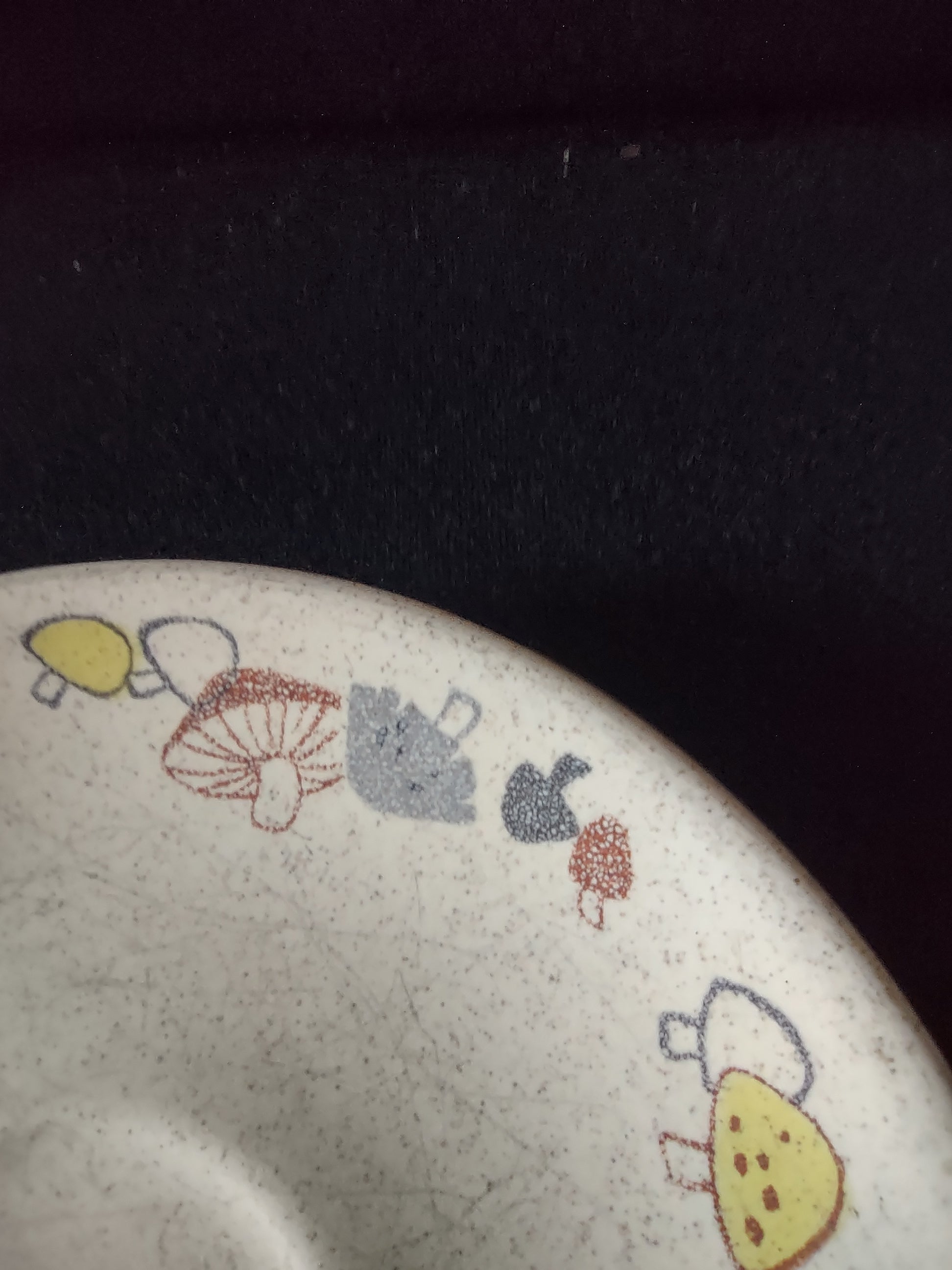Vintage Franciscan Mushroom Pattern Stoneware Saucer Cream & Brown [6584]