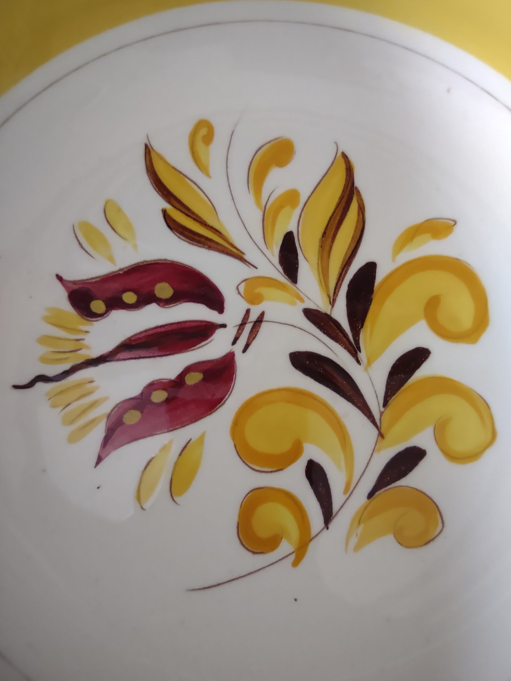 Vintage Stangl Pottery Provincial Serving Bowl Yellow & Burgundy [6593]