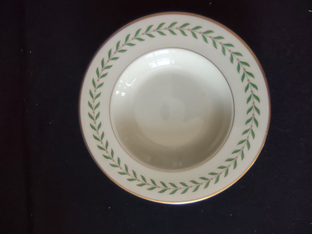 Vintage Syracuse China Green Laurel Gold Rim Rimmed Soup Bowls Set of 2 [6606]