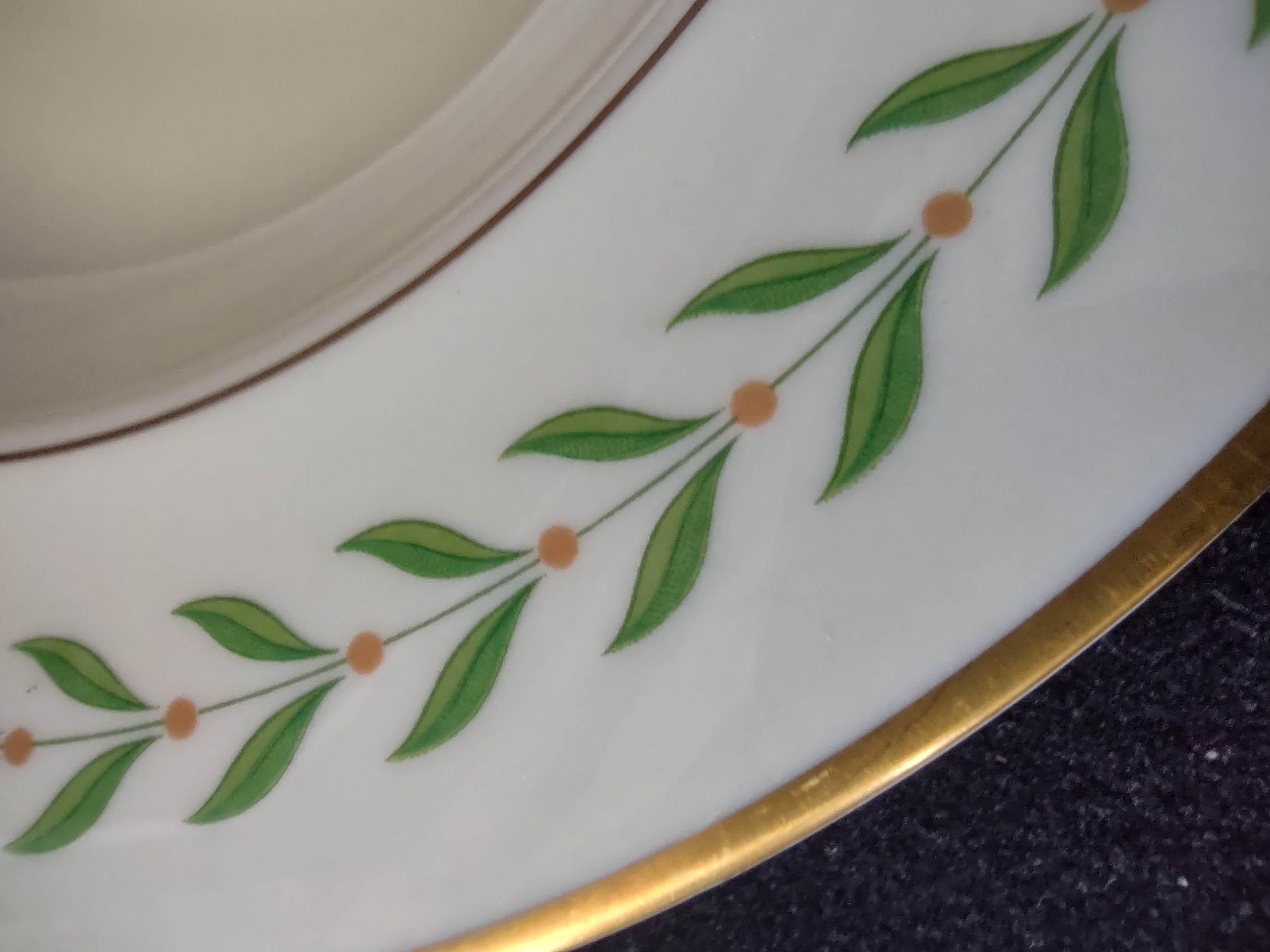 Vintage Syracuse China Green Laurel Gold Rim Rimmed Soup Bowls Set of 2 [6606]