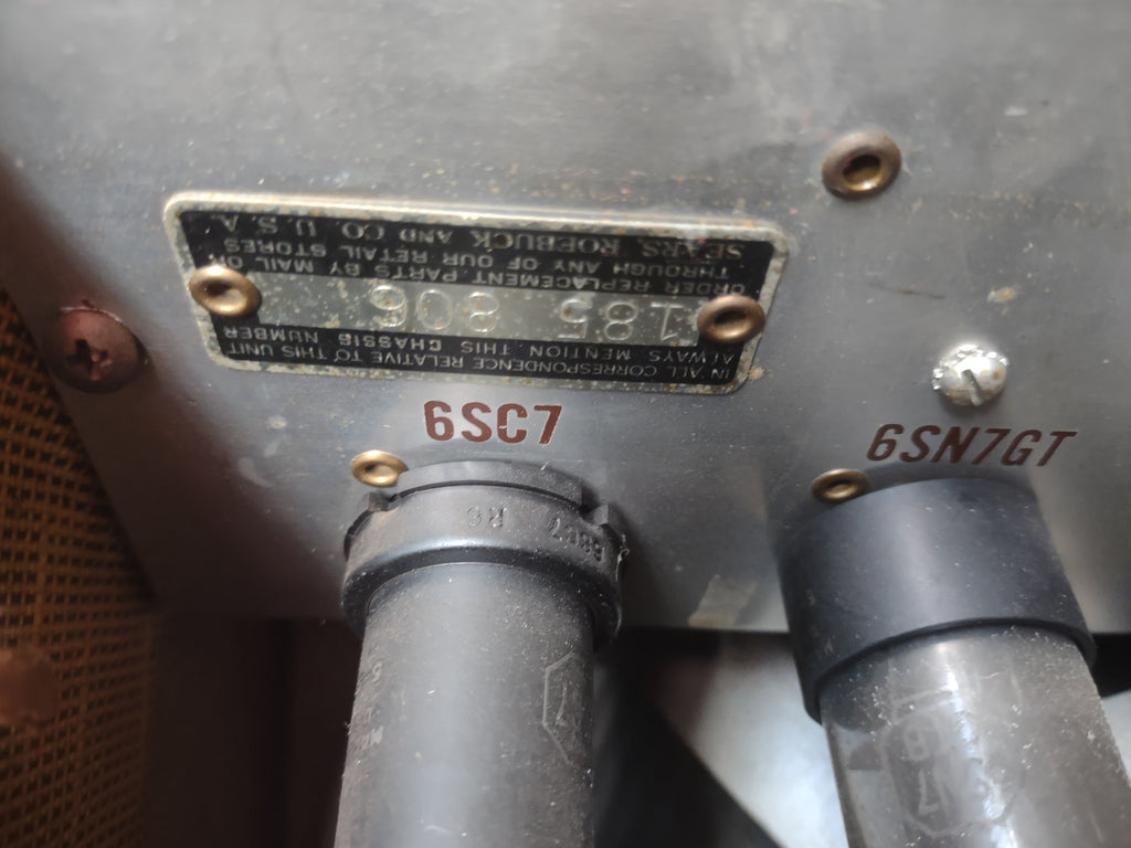 Vintage Silvertone Model 1333 Tube Amplifier Tremolo Sears [6608]