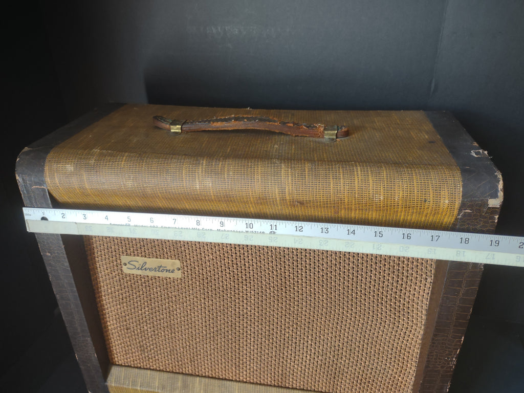 Vintage Silvertone Model 1333 Tube Amplifier Tremolo Sears [6608]