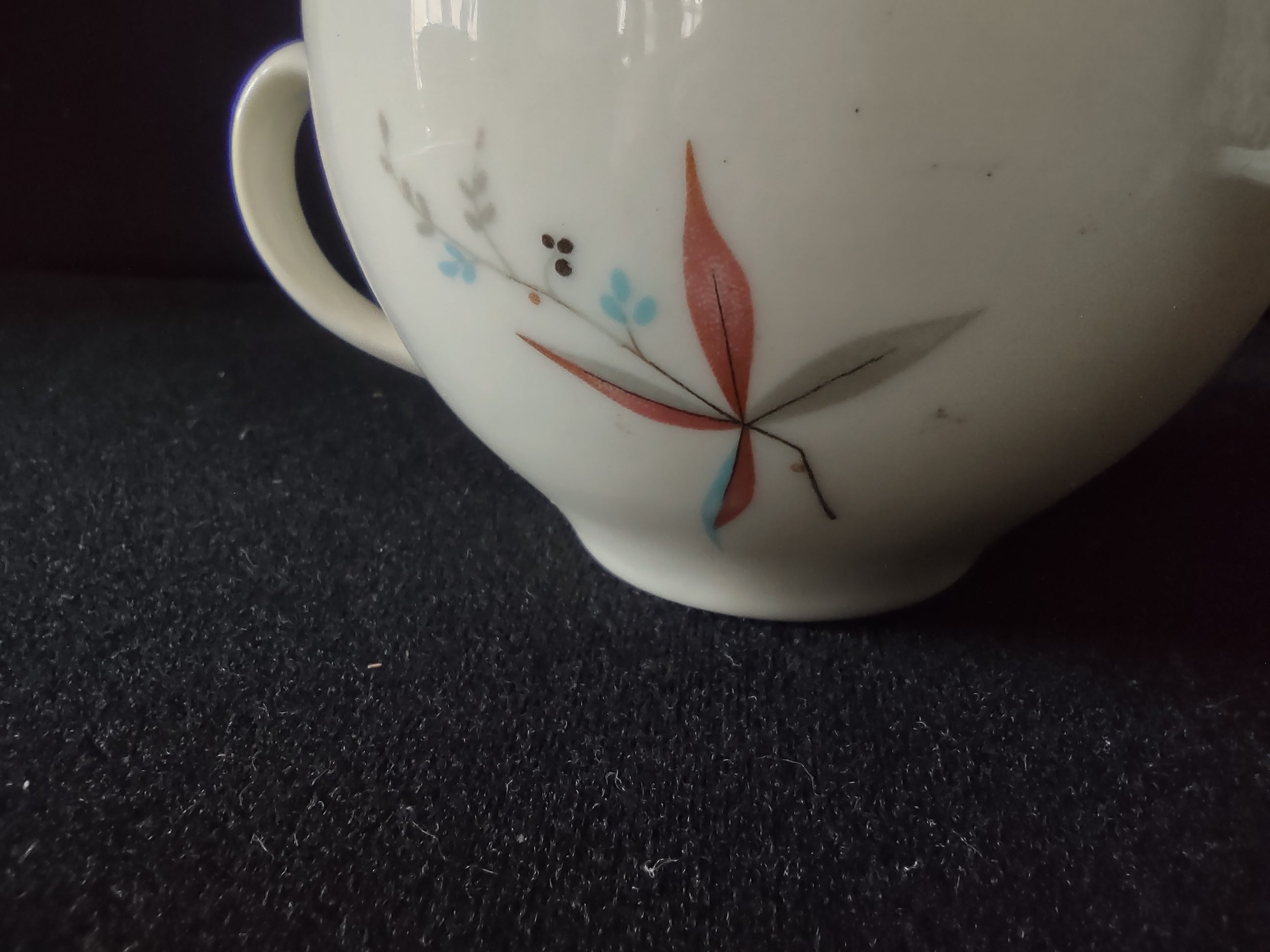 Vintage Syracuse China Carefree Finesse Set of 2 Teacups [6617]