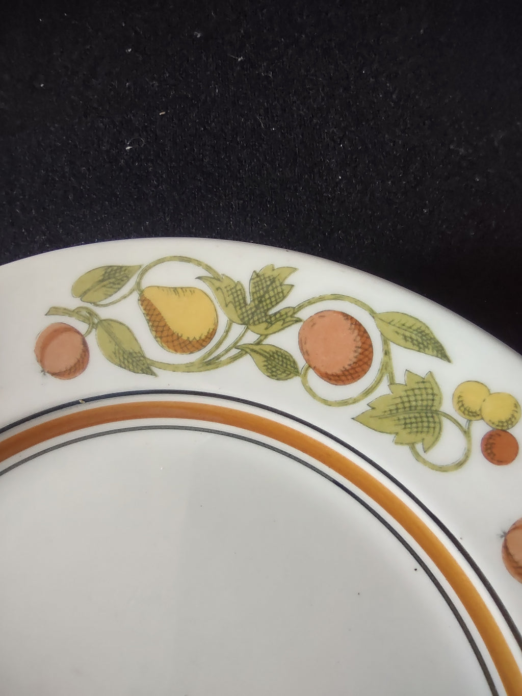 Vintage Franciscan Picnic Salad Plate 8" Pears Peaches Cherries Japan [6641]