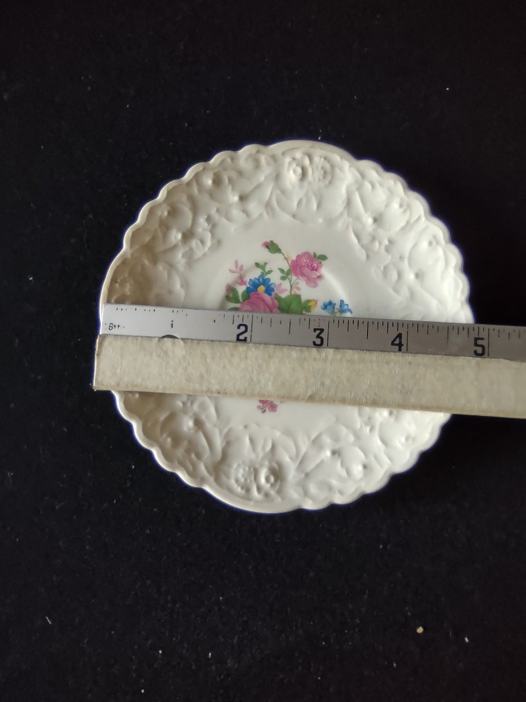 Vintage Pope-Gosser Rose Point Tudor Saucer Embossed Floral USA [6647]