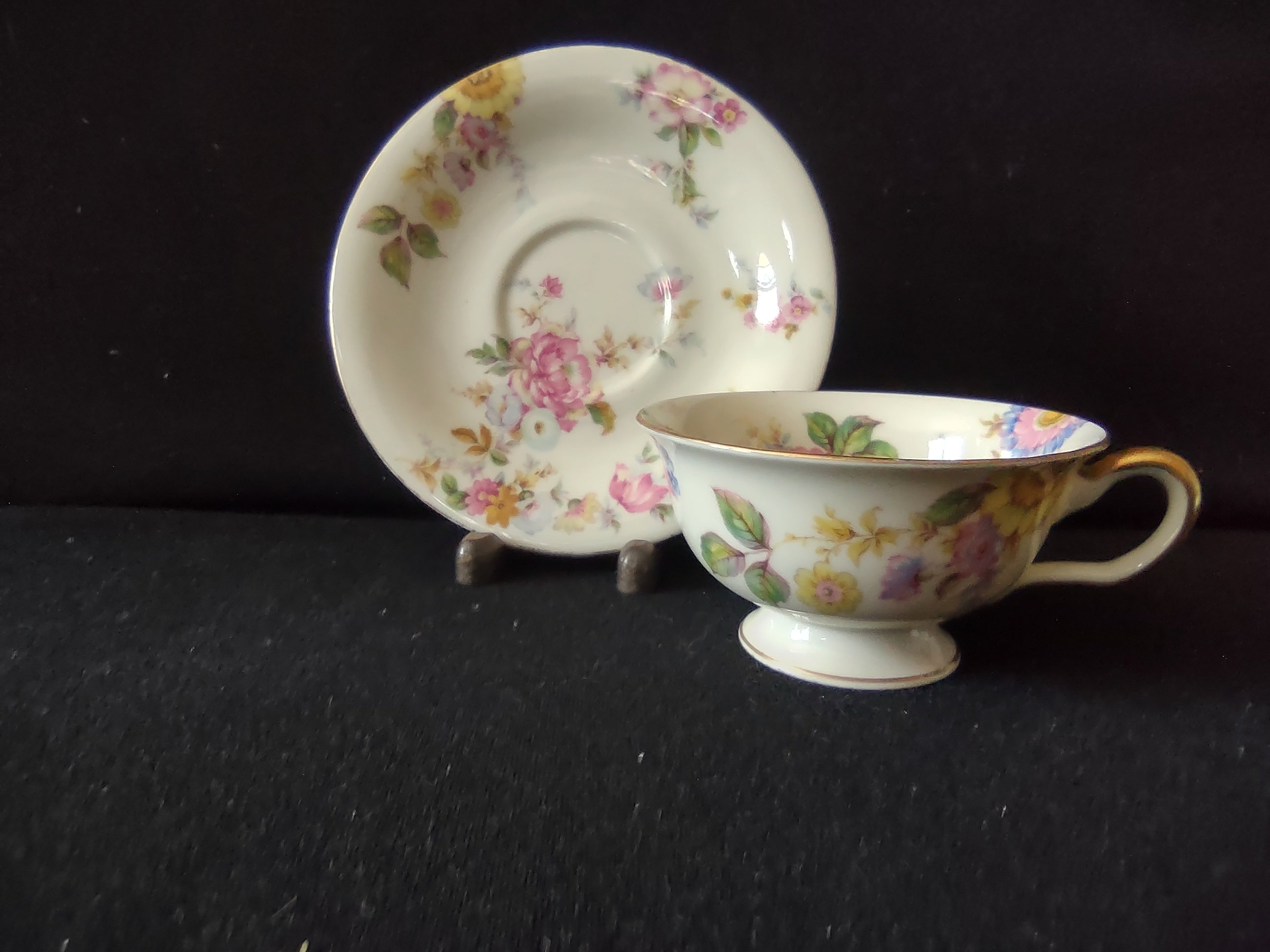 Vintage Castleton Sunnybrooke Cup & Saucer Pair Pink Yellow Floral [6649]