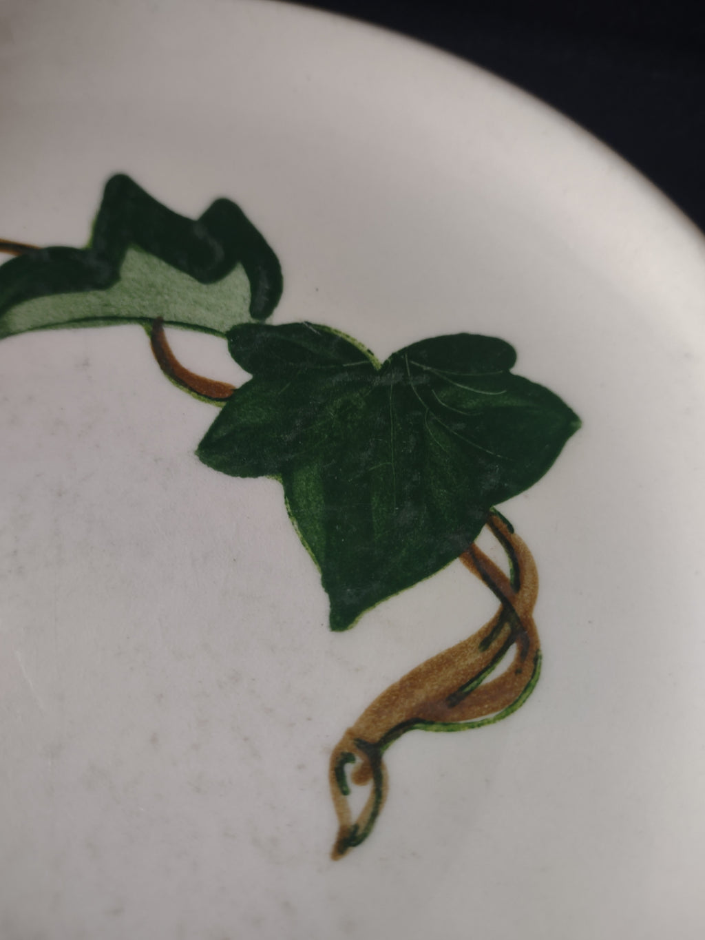Vintage Metlox Poppytrail California Ivy Hand Painted Small Plates Set/2 [6651]
