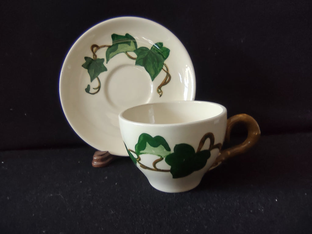 Vintage Metlox Poppytrail California Ivy Hand Painted Cup & Saucer Set [6652]
