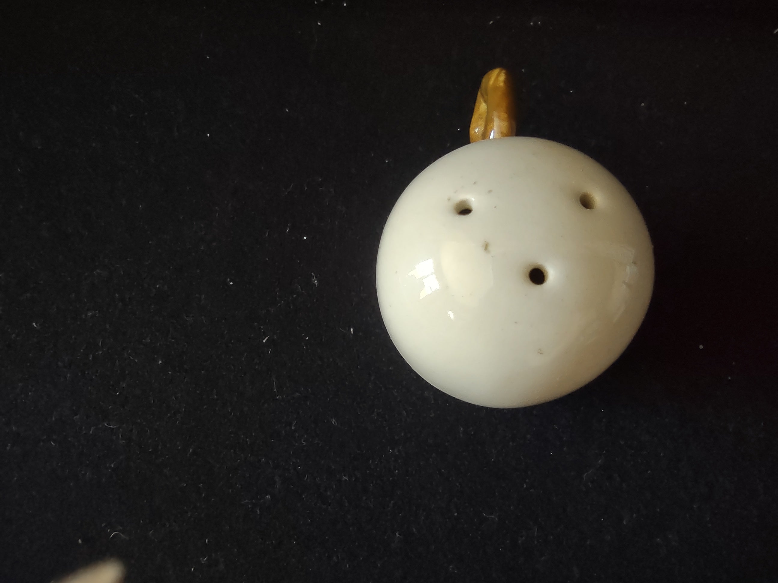 Vintage Metlox Poppytrail California Ivy Hand Painted Pepper Shaker [6654]