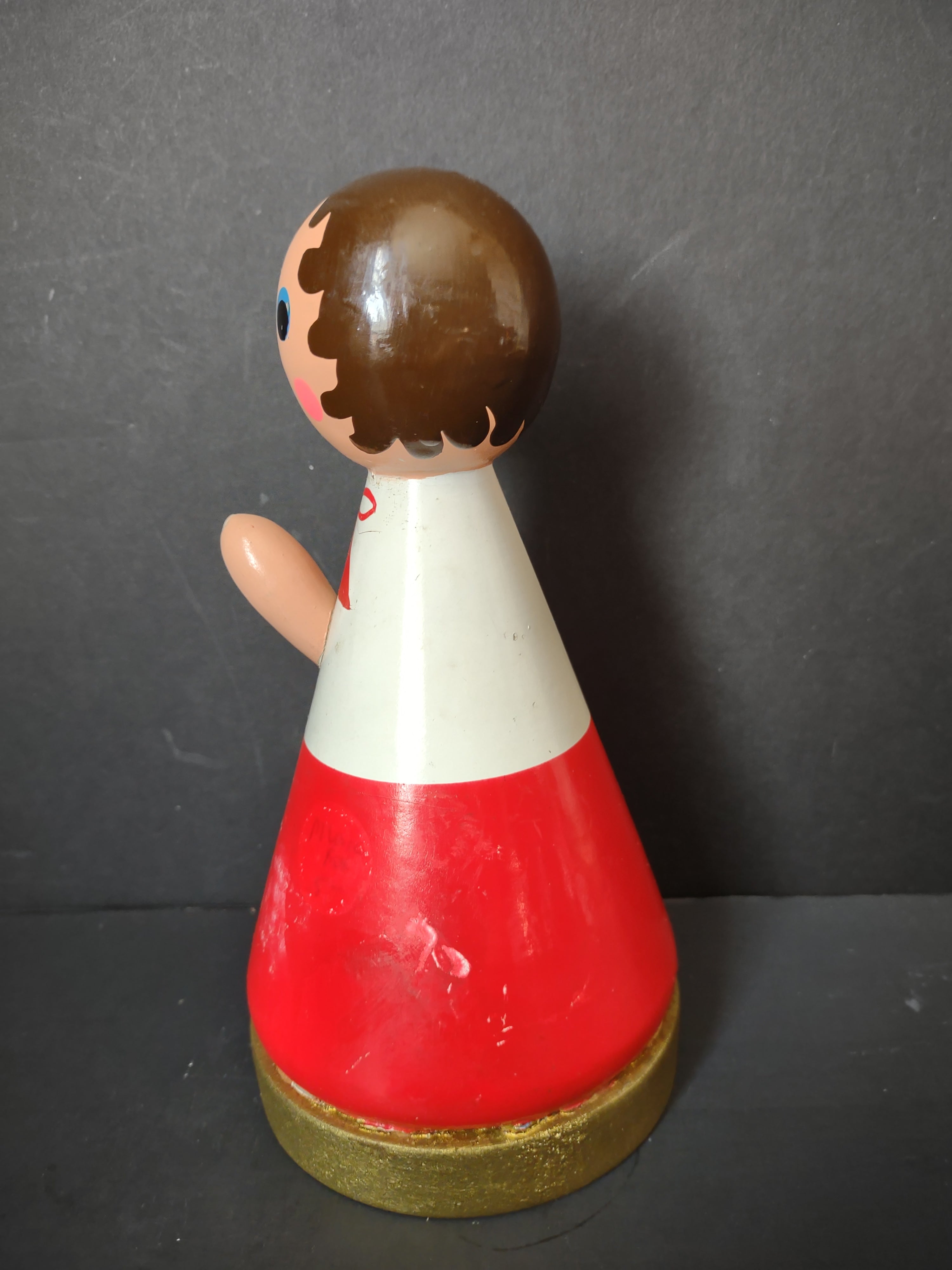 Vintage Wood Choir Boy Caroler Music Box Figurine Red White Non-Working [6695]