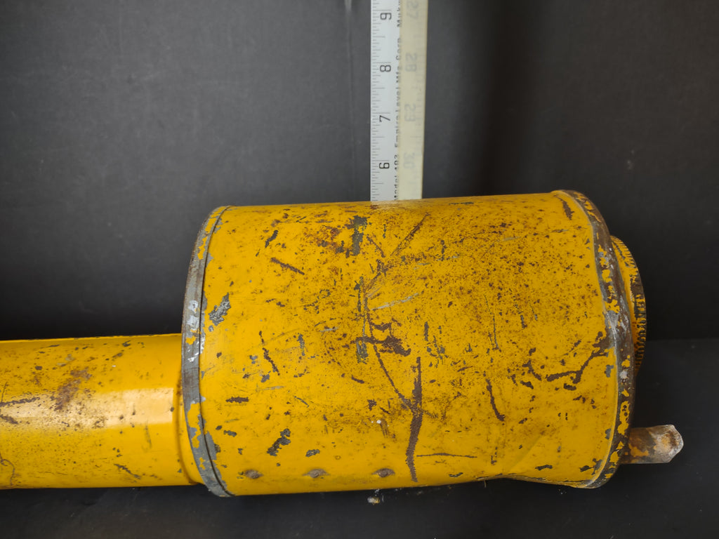 Vintage Yellow Steel Garden Duster Pump Wooden T-Handle [6689]