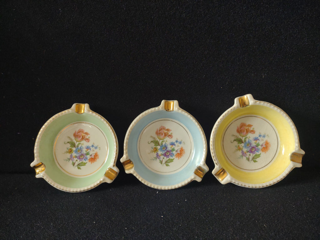 Vintage American Art Ware Porcelain Ashtray Set of 3 Floral Green Blue Yellow [6685]