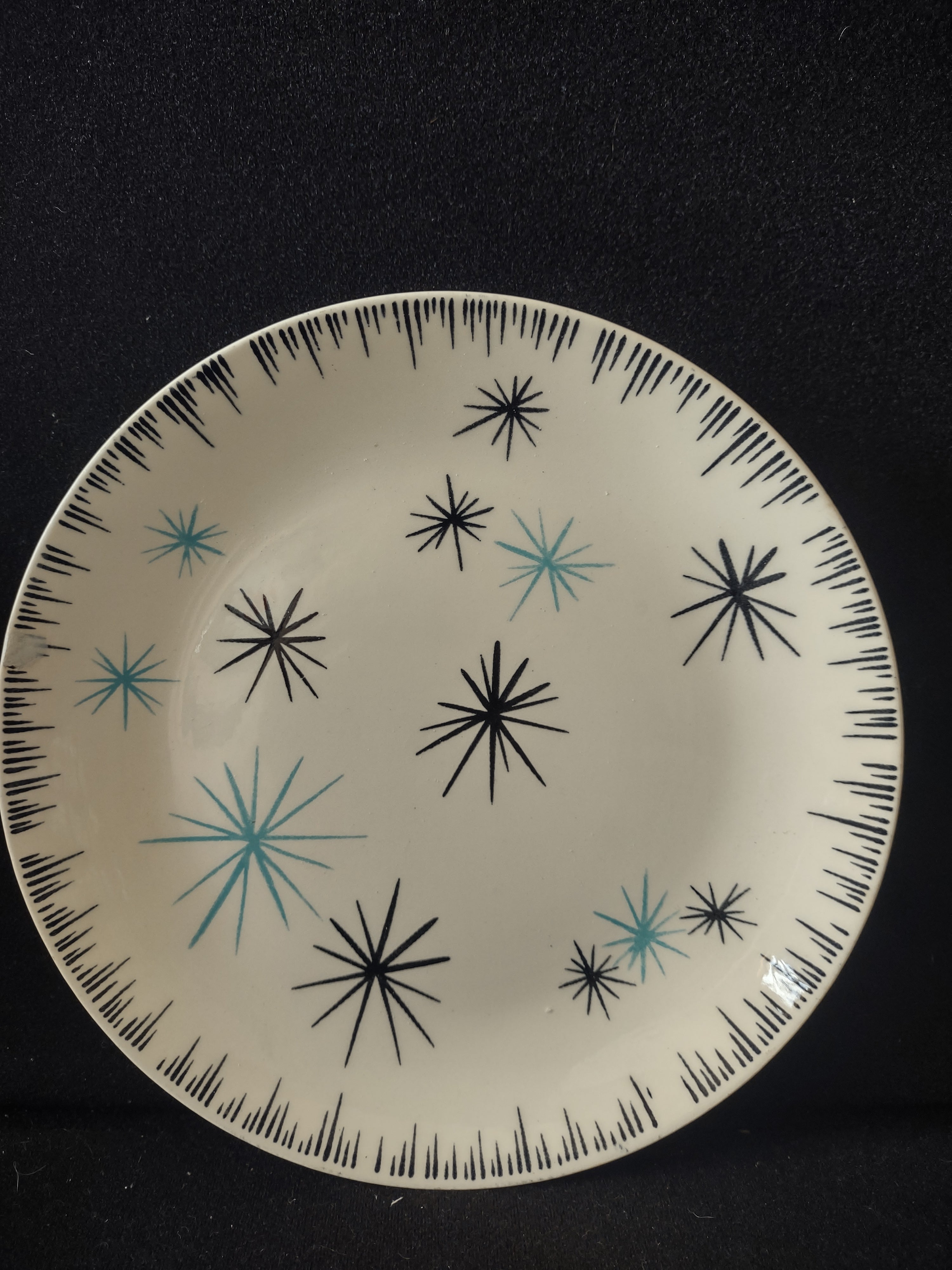 Vintage Homer Laughlin DuraPrint Starburst Atomic 9" Plate Teal Black REPAIRED [6697]