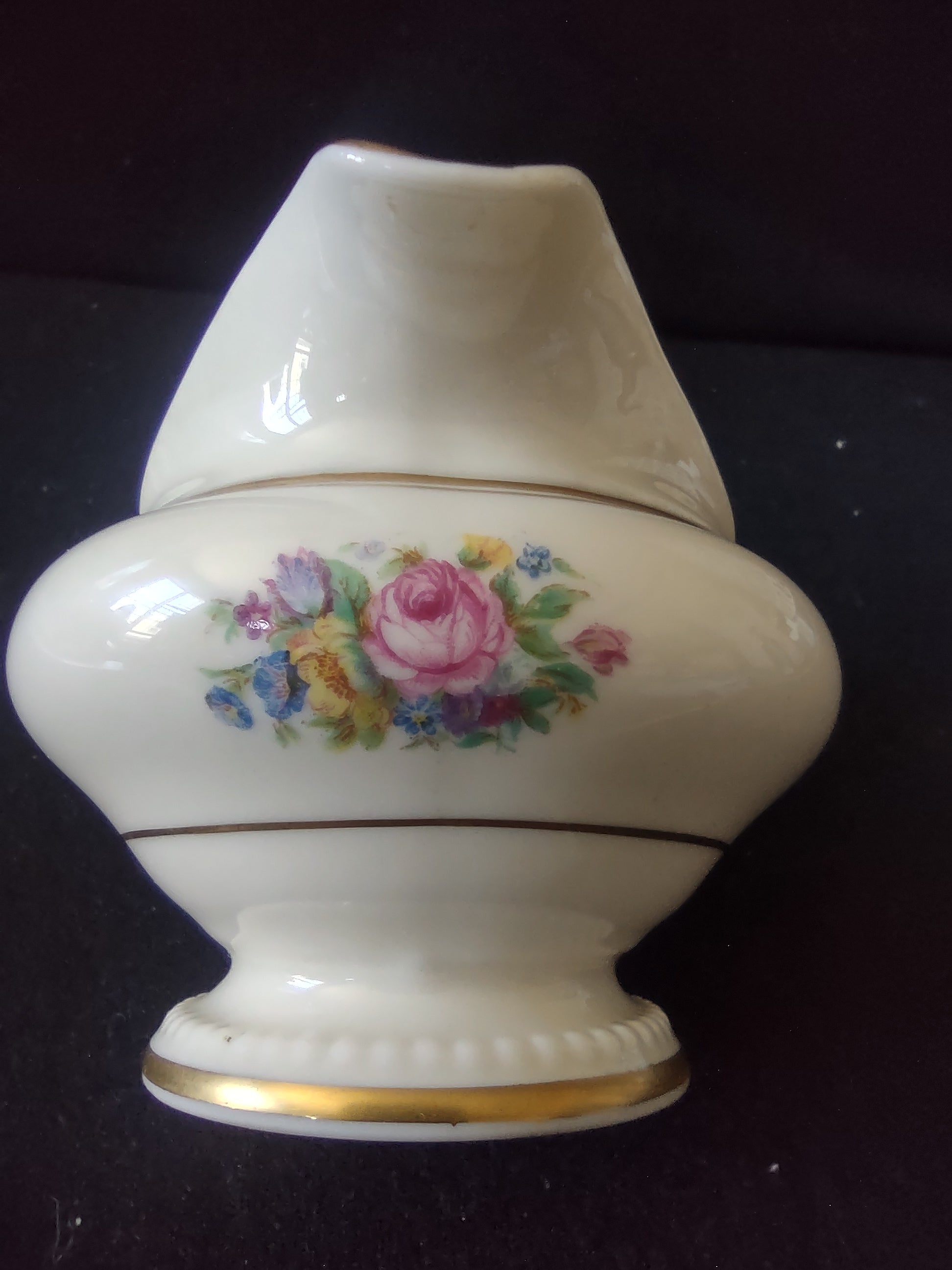 Vintage Castleton China Floral Bouquet Creamer Gold Trim USA [6716]